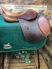 17" HDR Pro Show CC Saddle