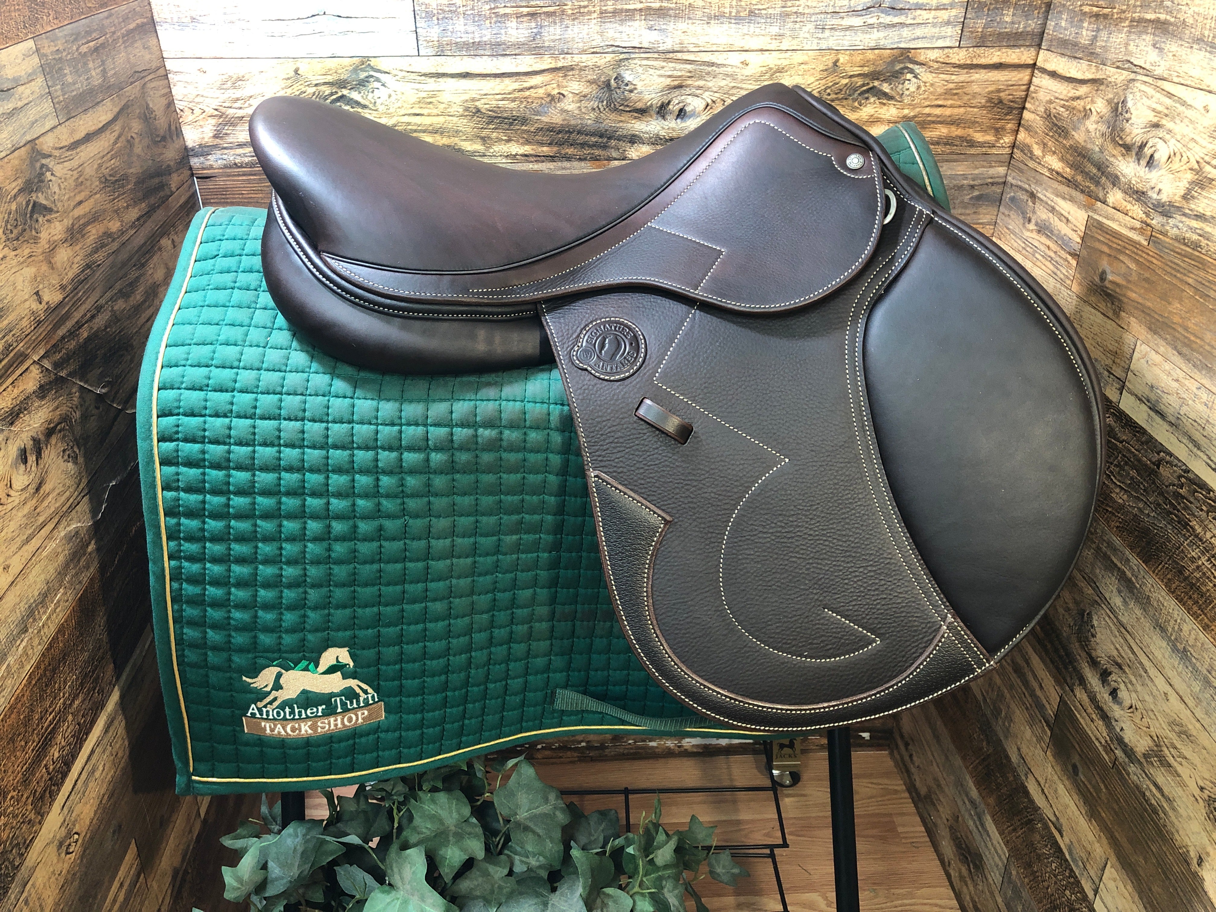 18" Antares Signature Jumping Saddle NEW ABS TREE IGP