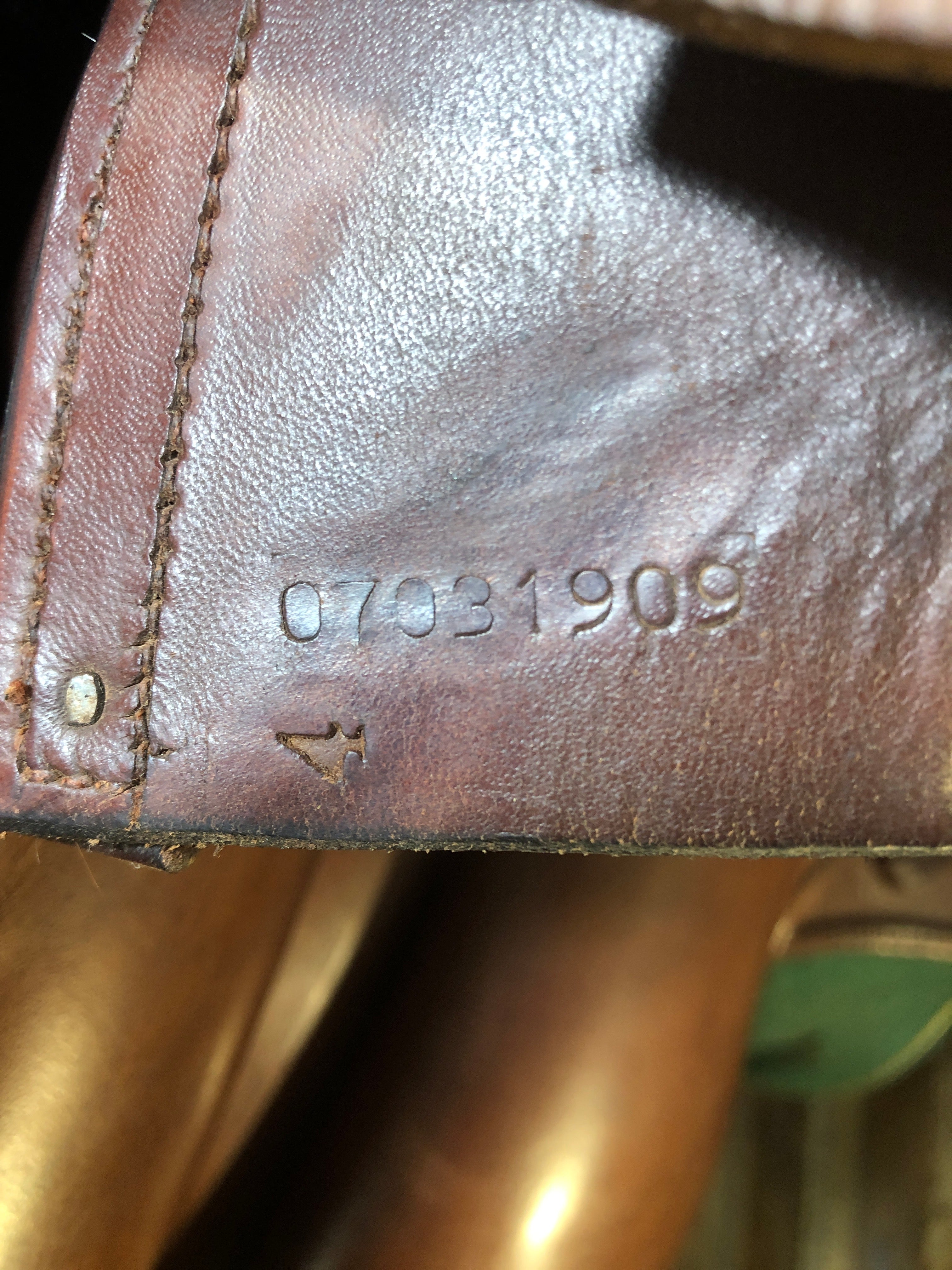 17.5" County Innovation Close Contact