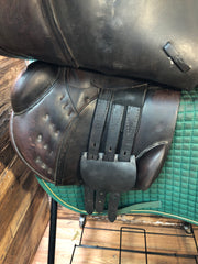 17.5" County Conquest Jump Saddle