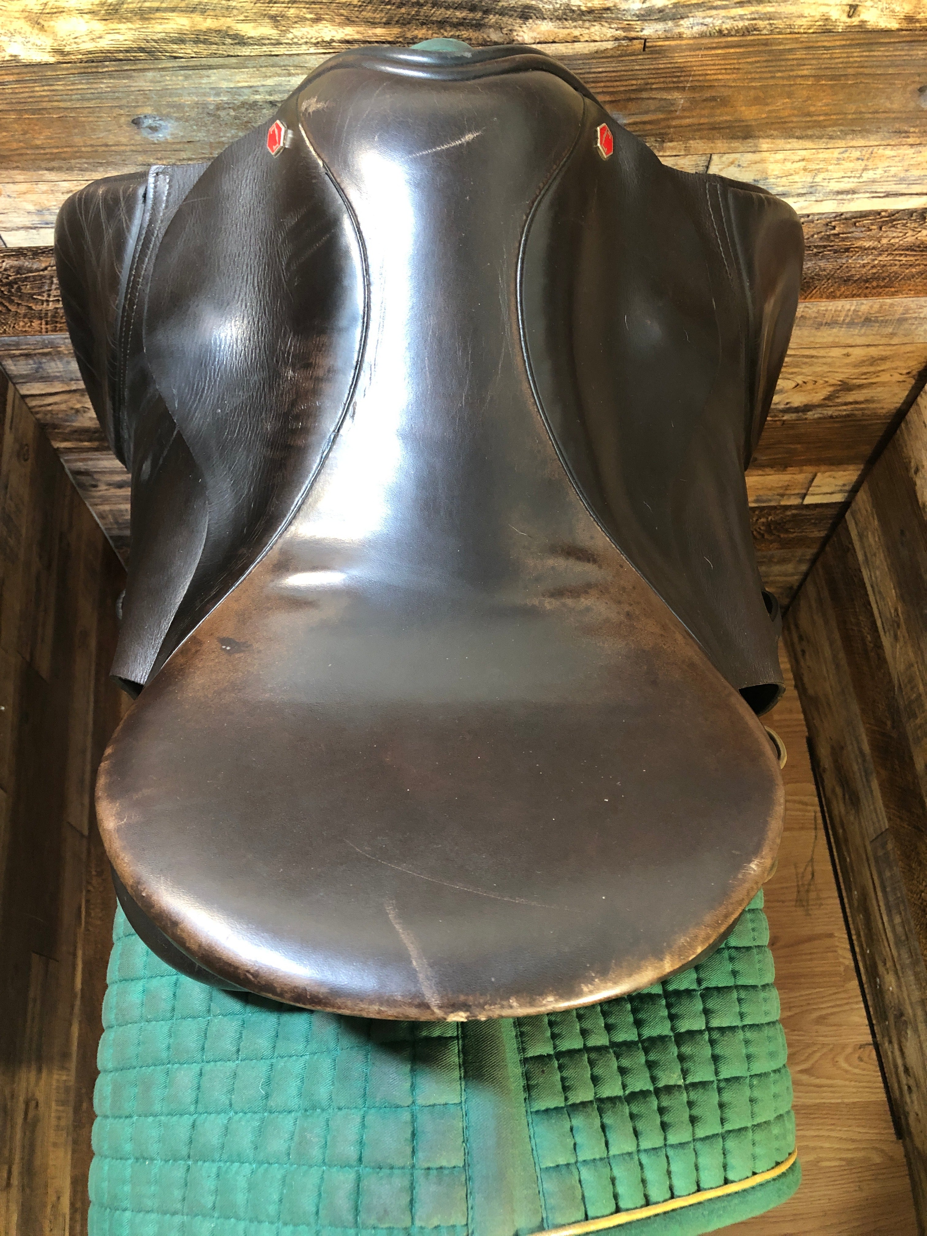 17" Albion Original Comfort AP Saddle