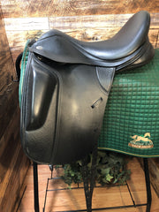 18" Thorowgood Dressage Synthetic Saddle
