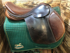 17.5" Collegiate Close Contact Saddle