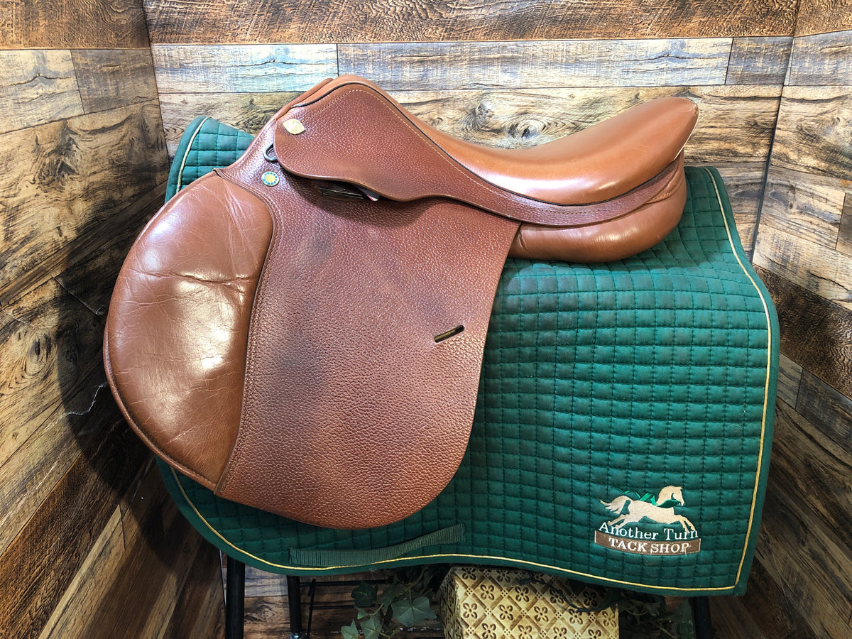 17" Prestige Redfox Jump Saddle