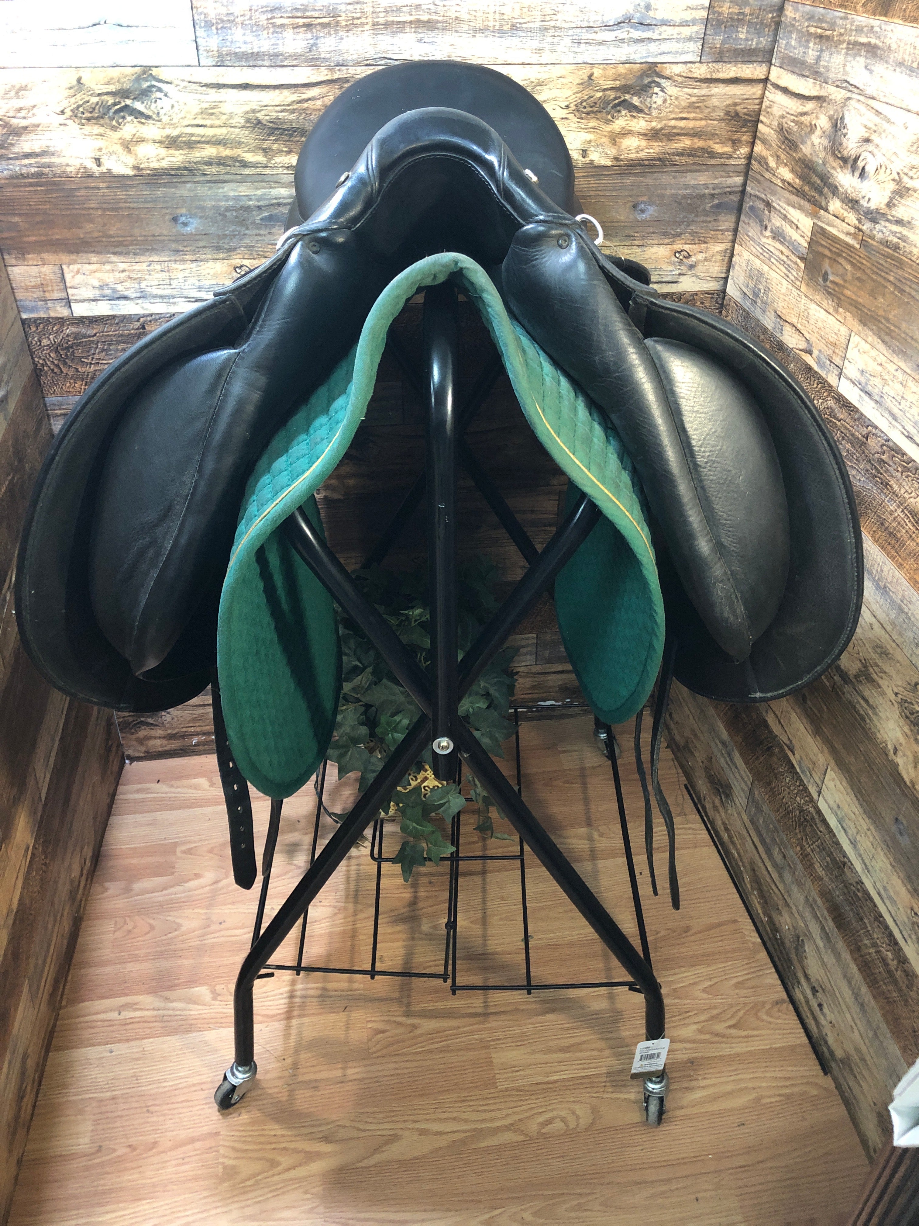 18" Stubben 1894 Dressage Saddle
