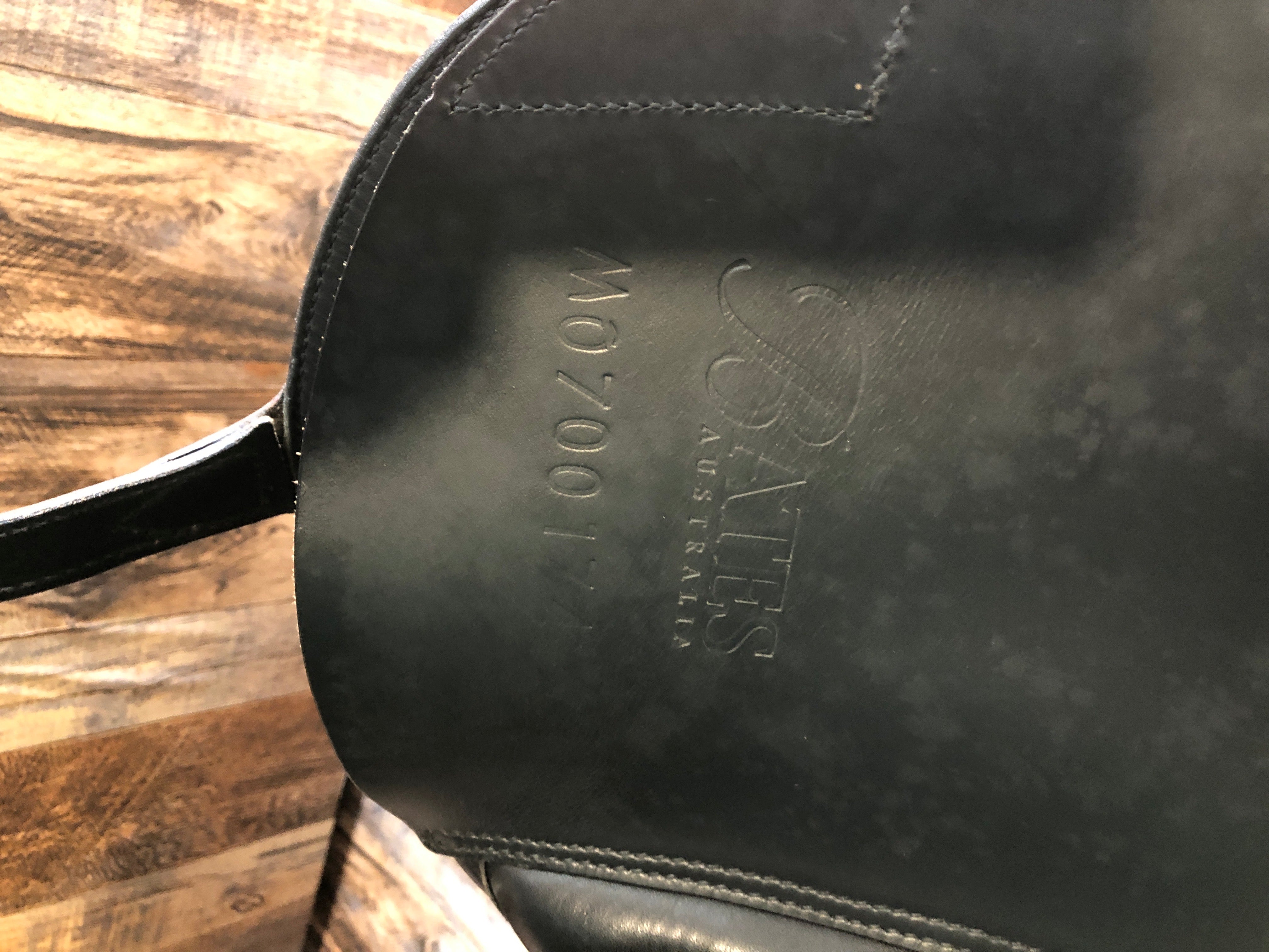 17" Bates Isabell Dressage