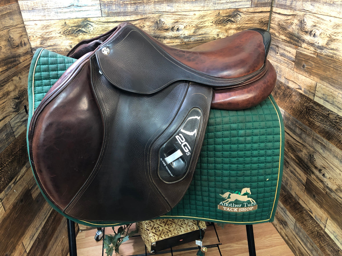 17.5" CWD 2Gs Close Contact Saddle