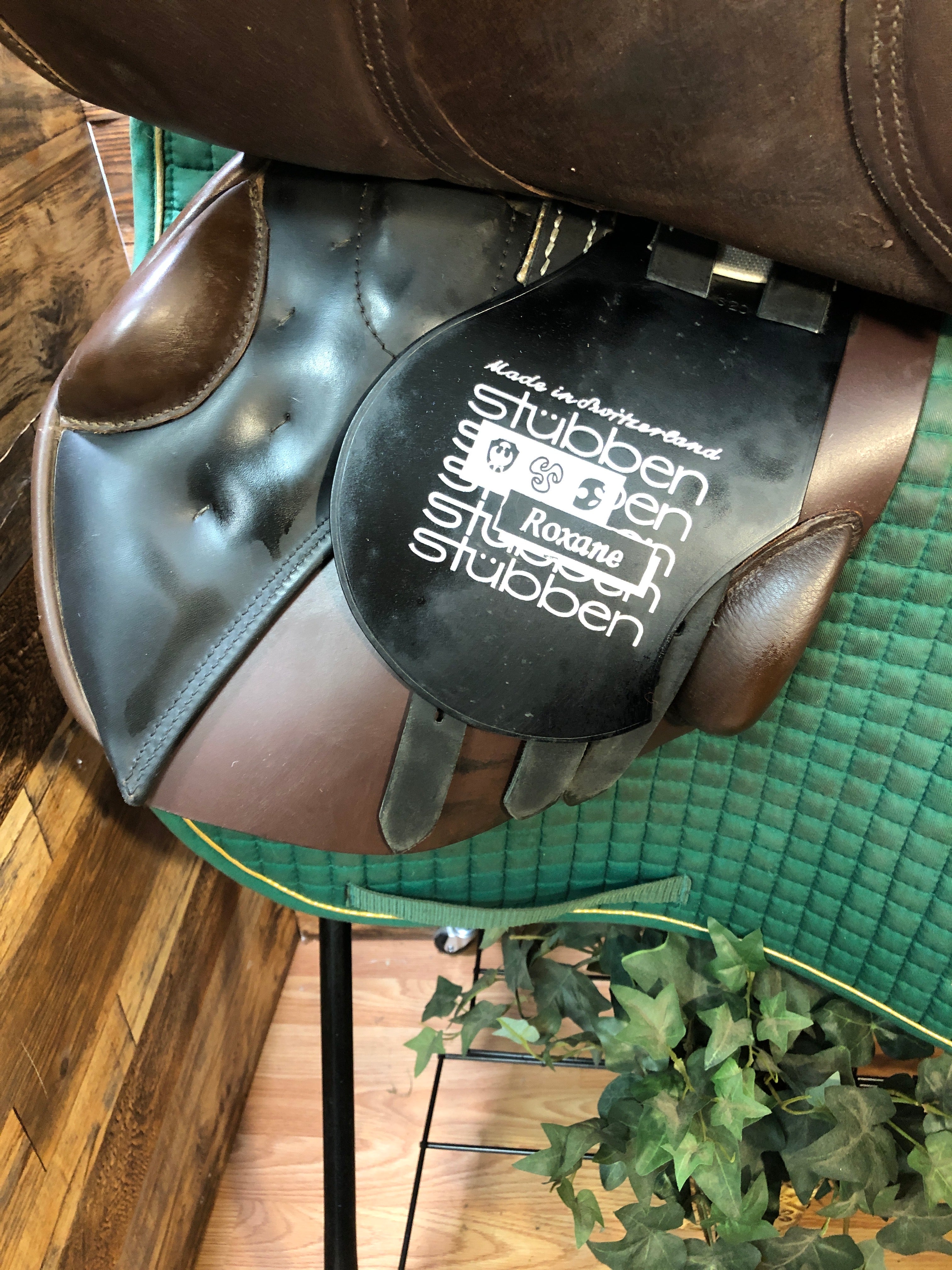 17" Stubben Roxane 2007 Close Contact Saddle