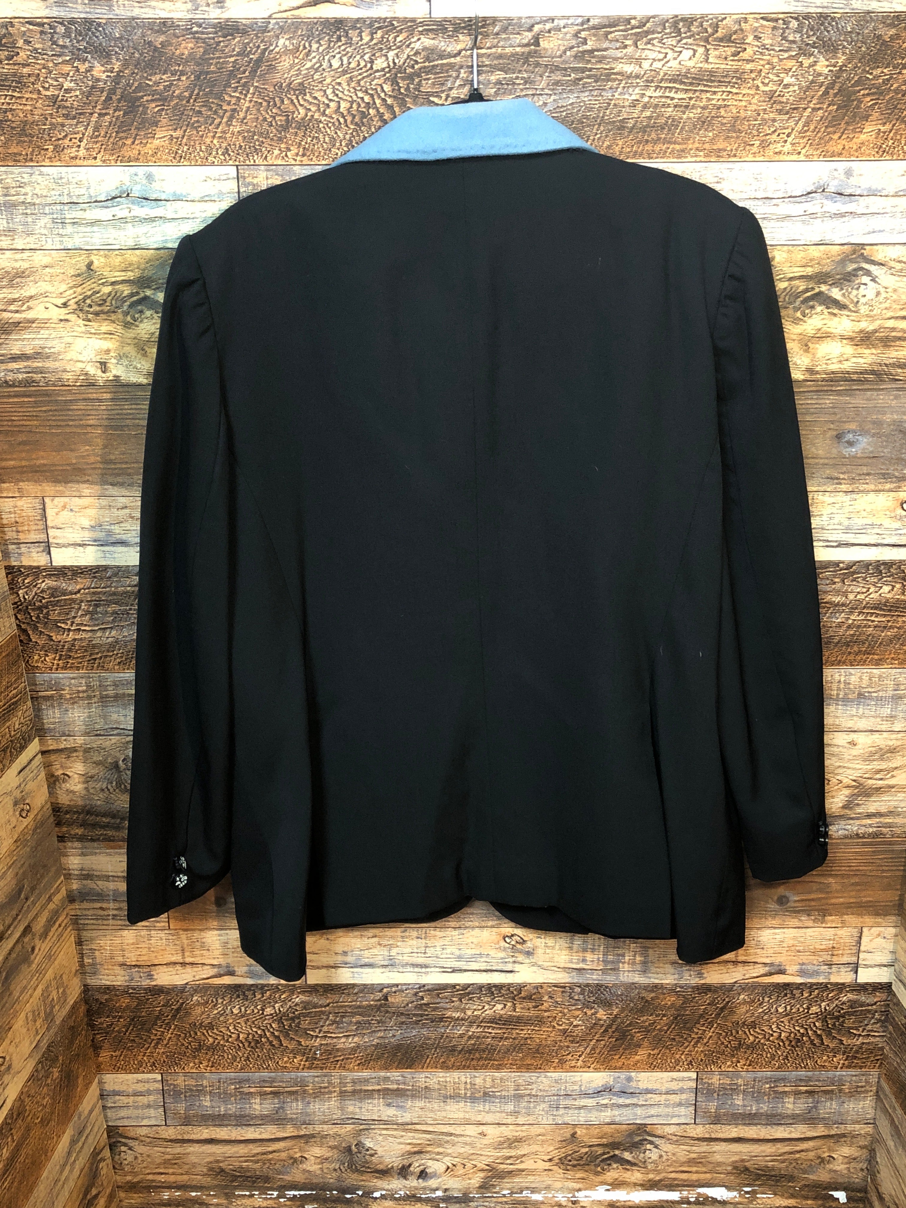 Blk lite Wool coat w/ blue collar