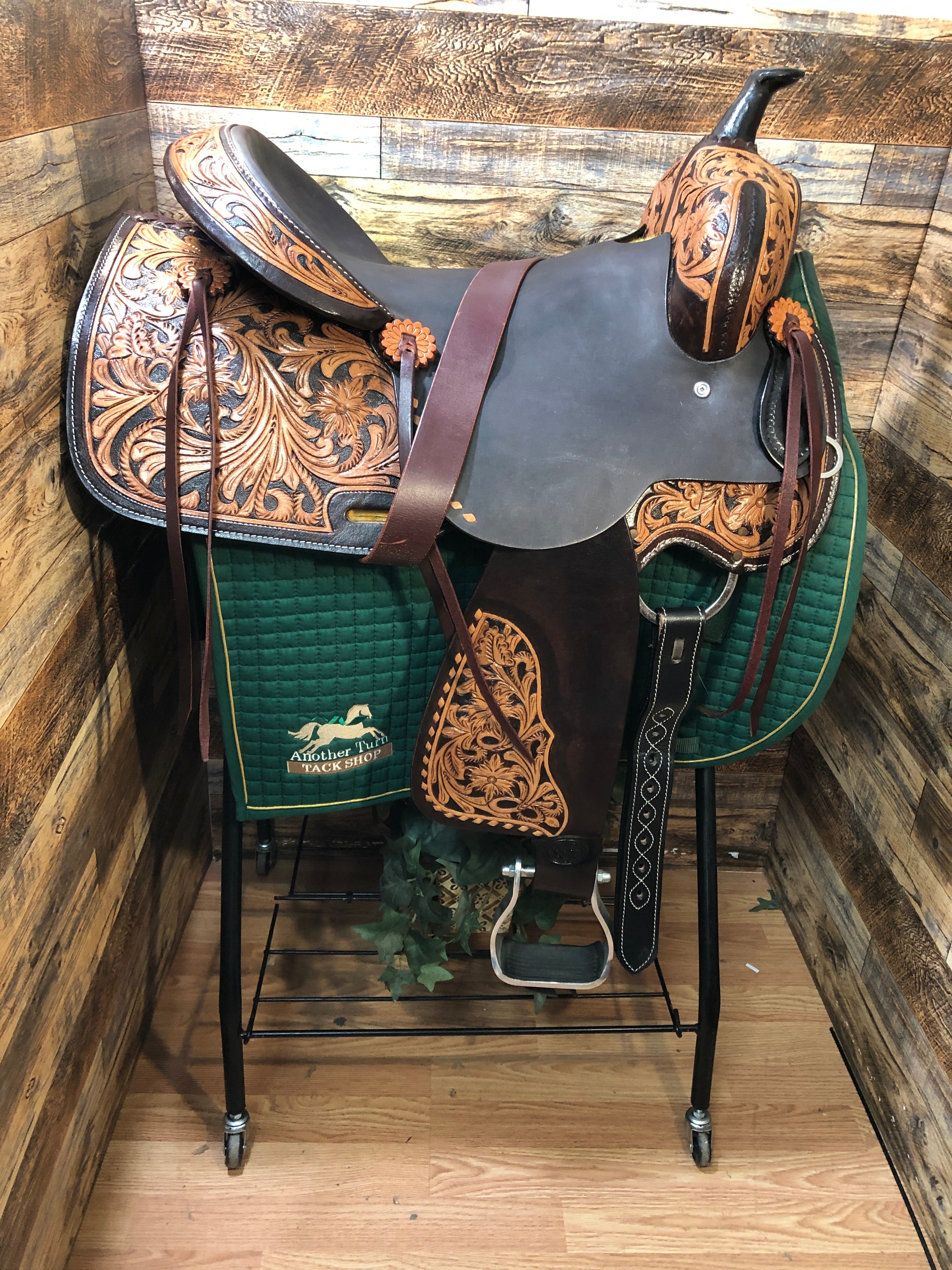 16" Royal King Western Saddle