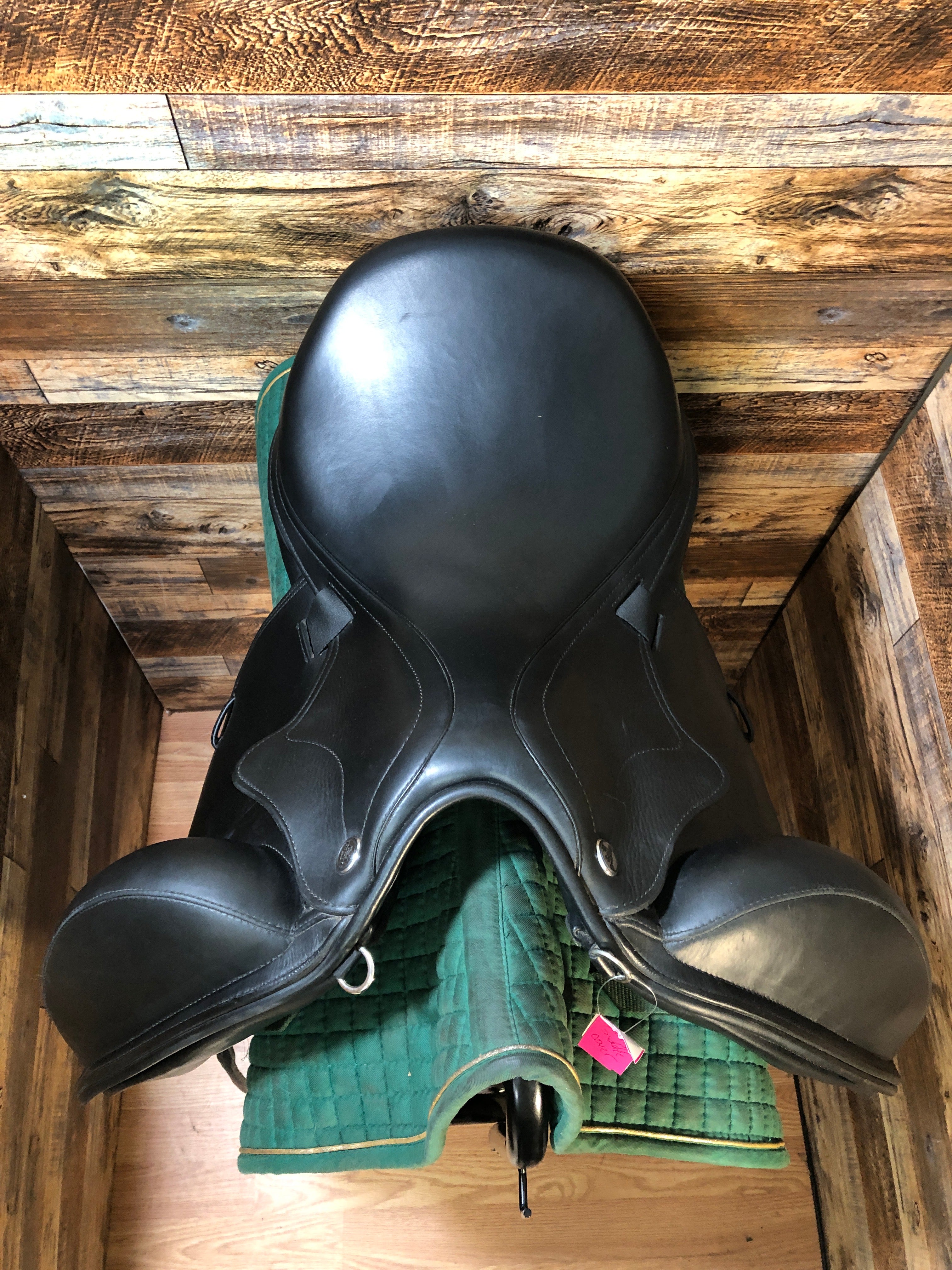 18" Prestige D2K Dressage Saddle
