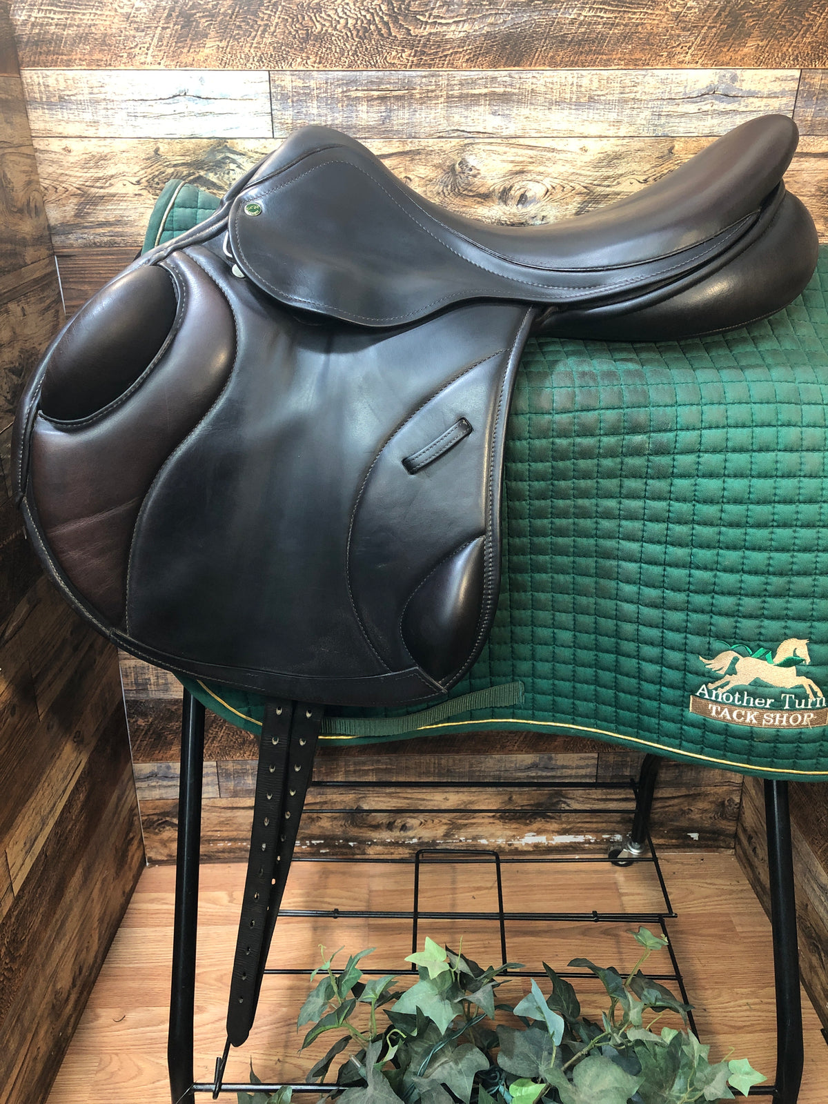 17.5" County Solution 2017 Monoflap Saddle
