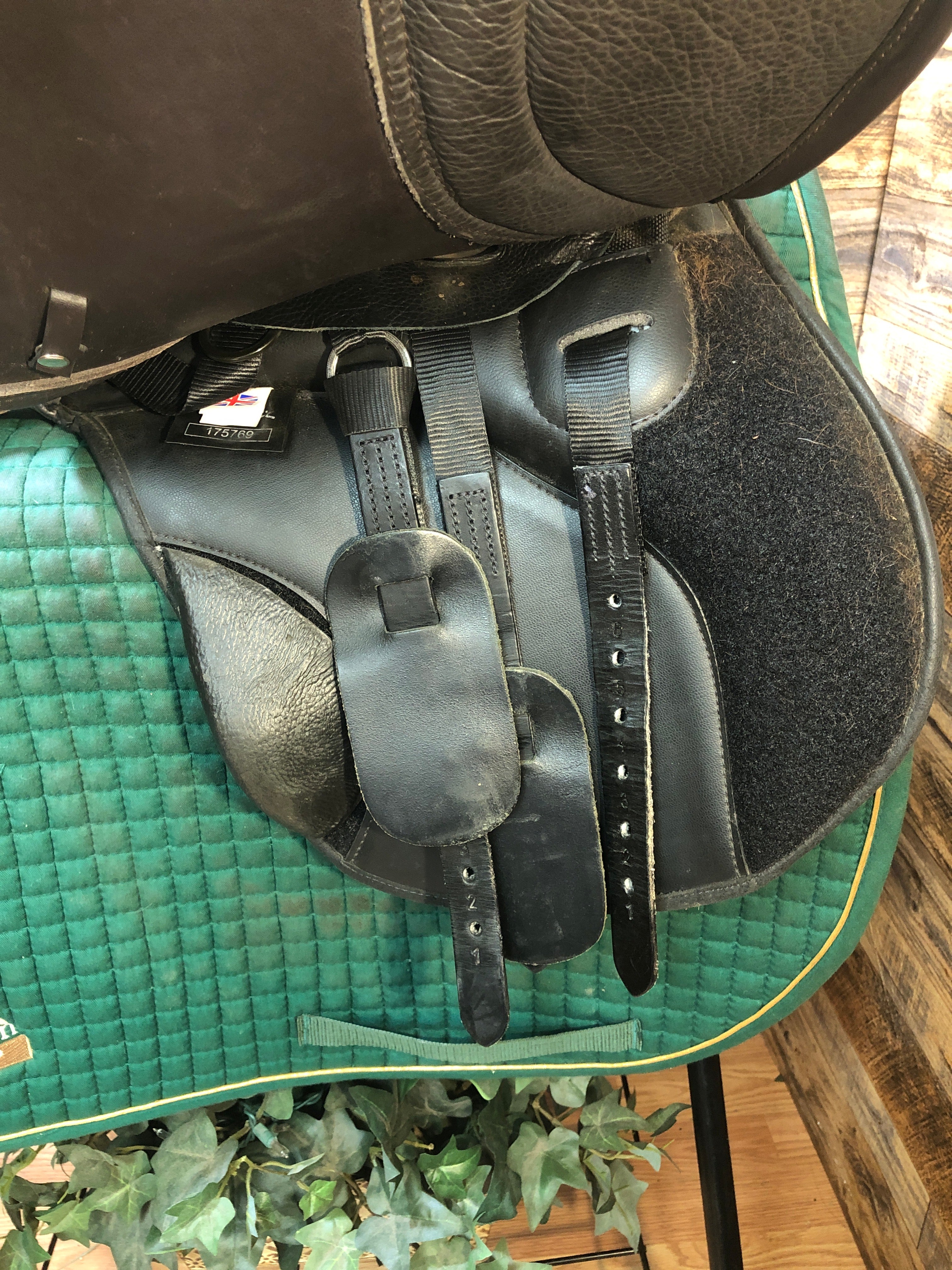 17.5" Thorowgood T8 All Purpose Saddle
