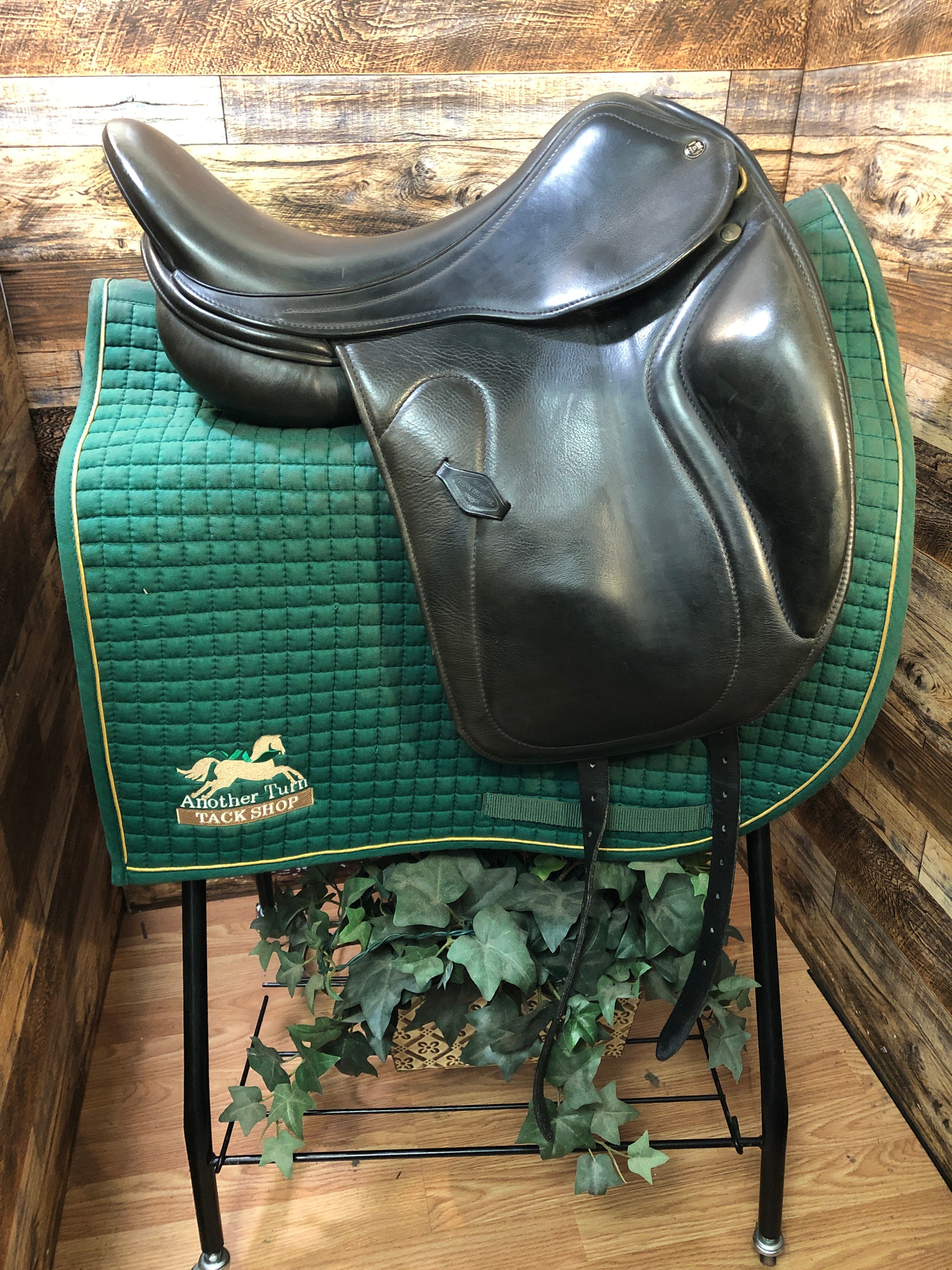 17.5" HDR Austal Dressage Mono