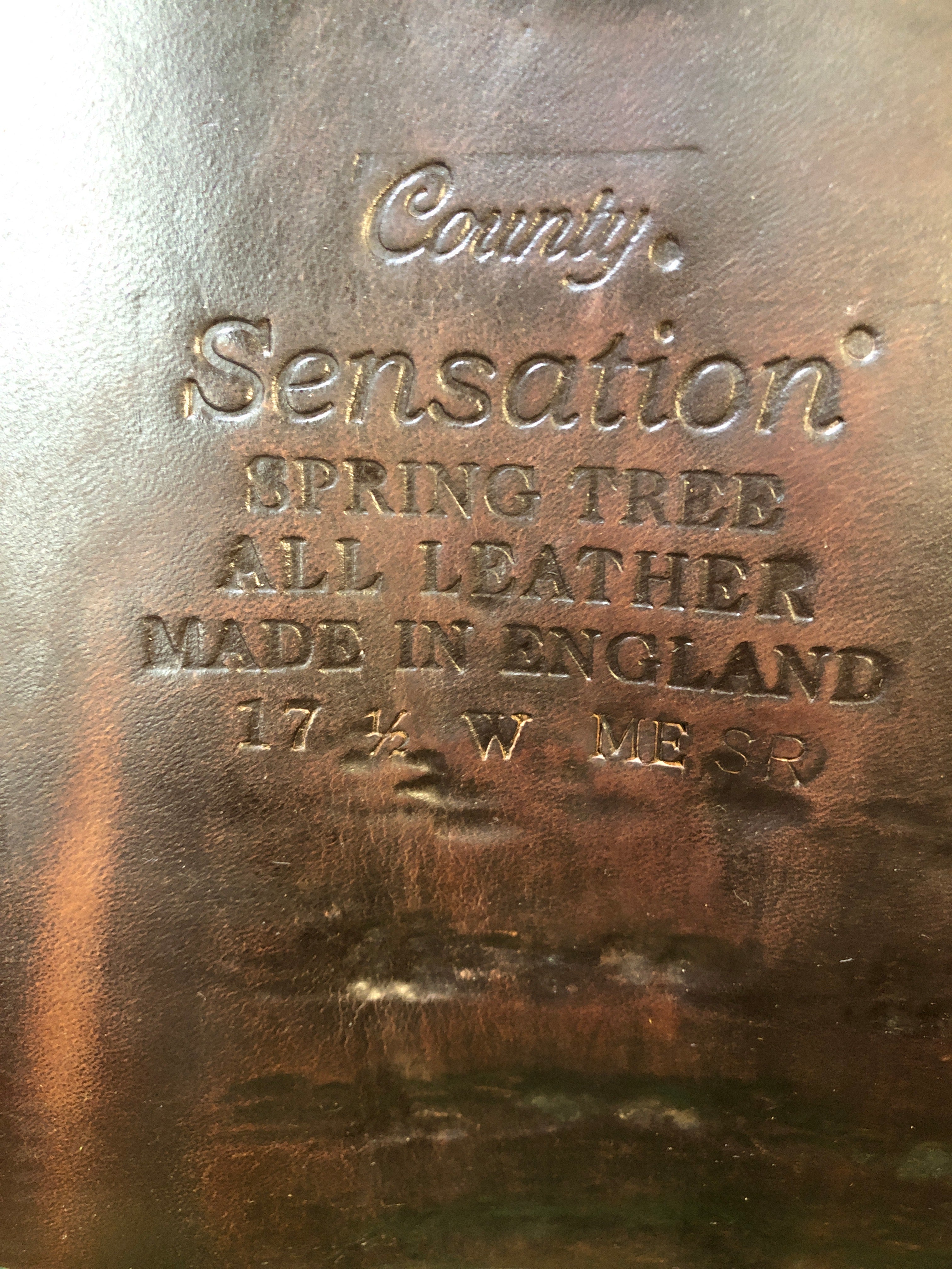 17.5" County Sensation ME Close Contact