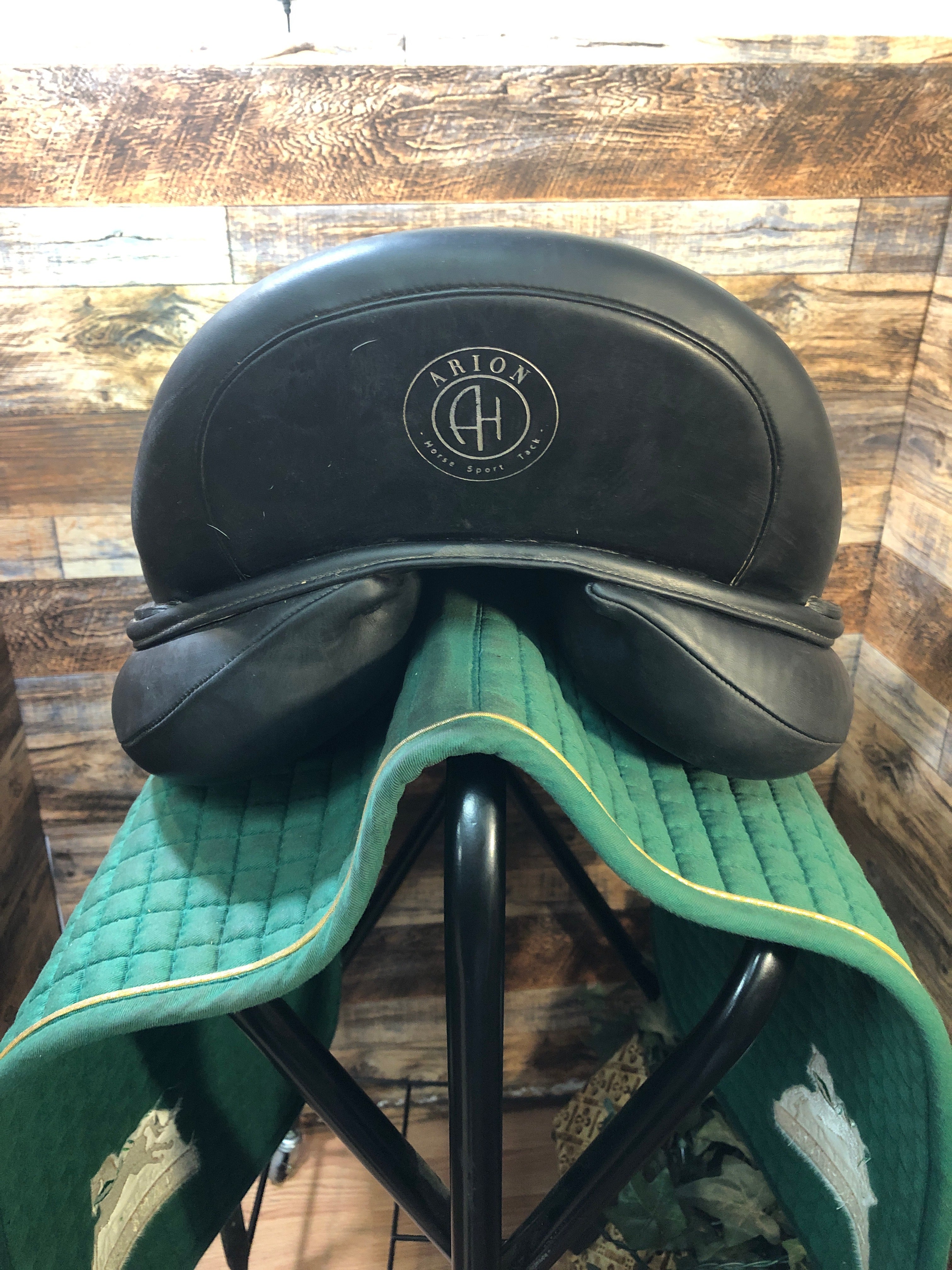 18" Arion "Custom" Dressage Saddle