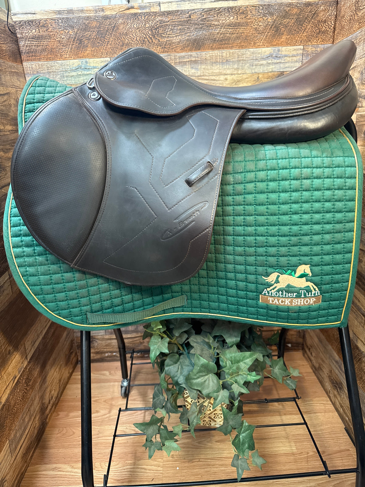 18" Presitge X-Breath CC Saddle (2018)