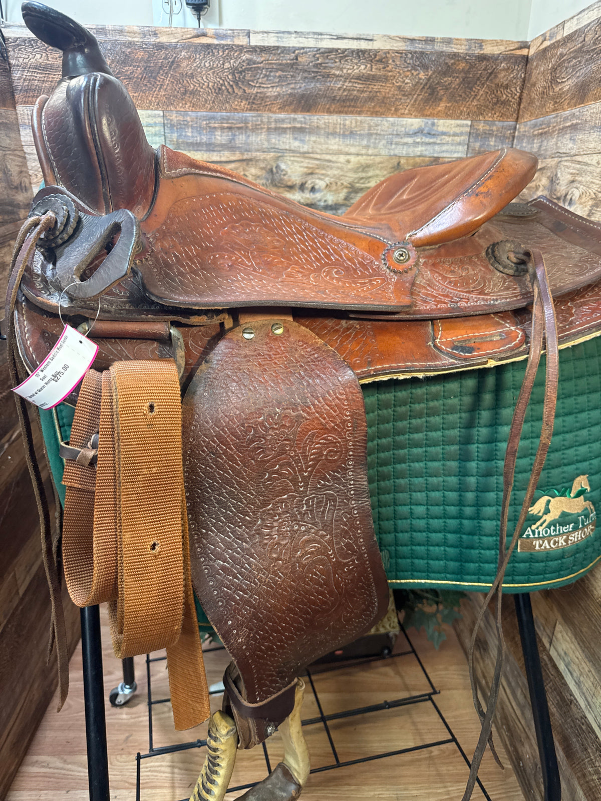 15" Western Saddle Rust Suede Seat