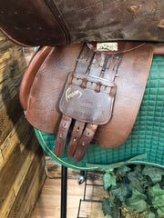 17.5" Pessoa AMO Close Contact Saddle