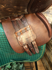 17.5" Pessoa AMO Close Contact Saddle