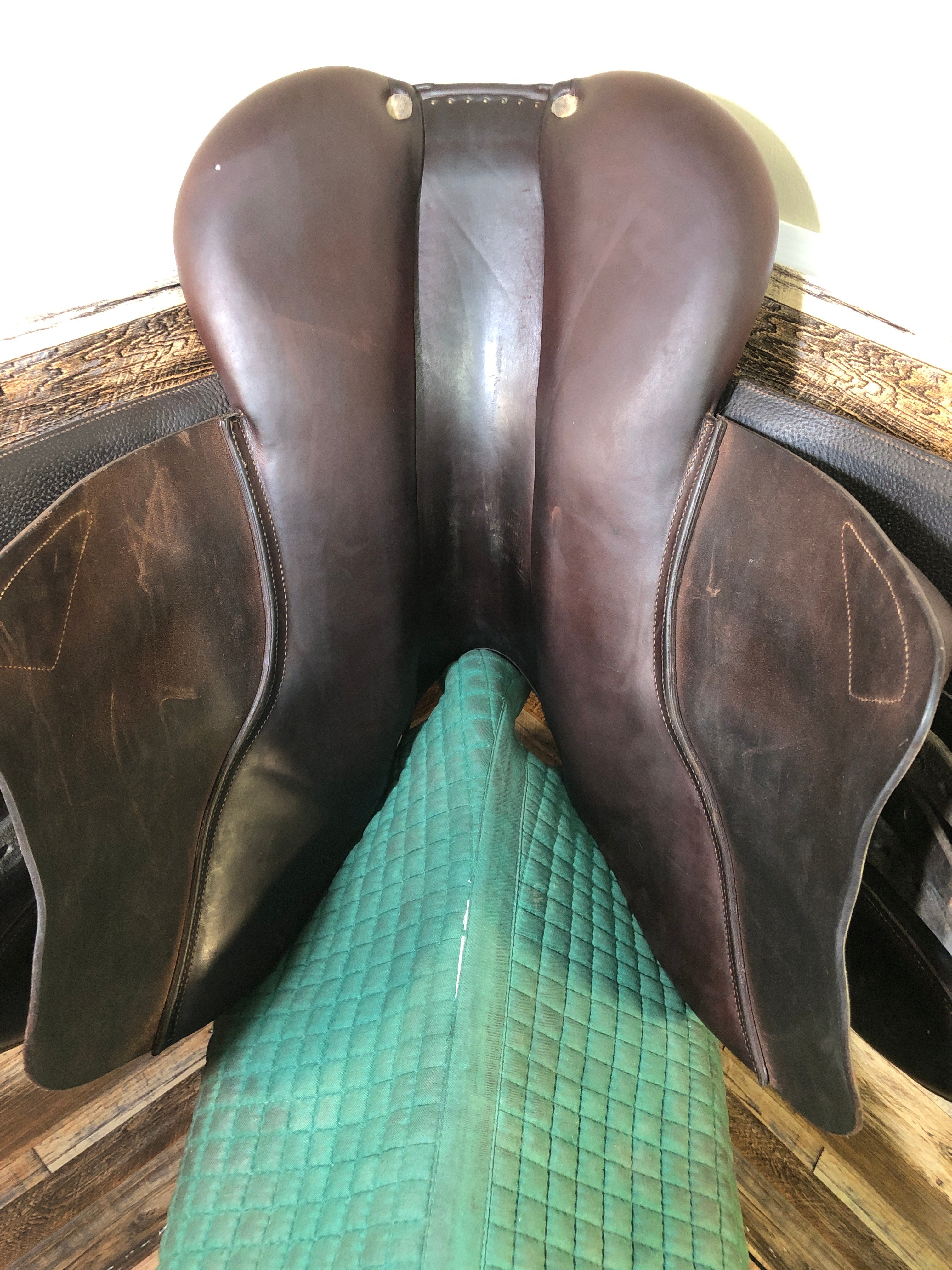 17" CWD 2G Jump Saddle