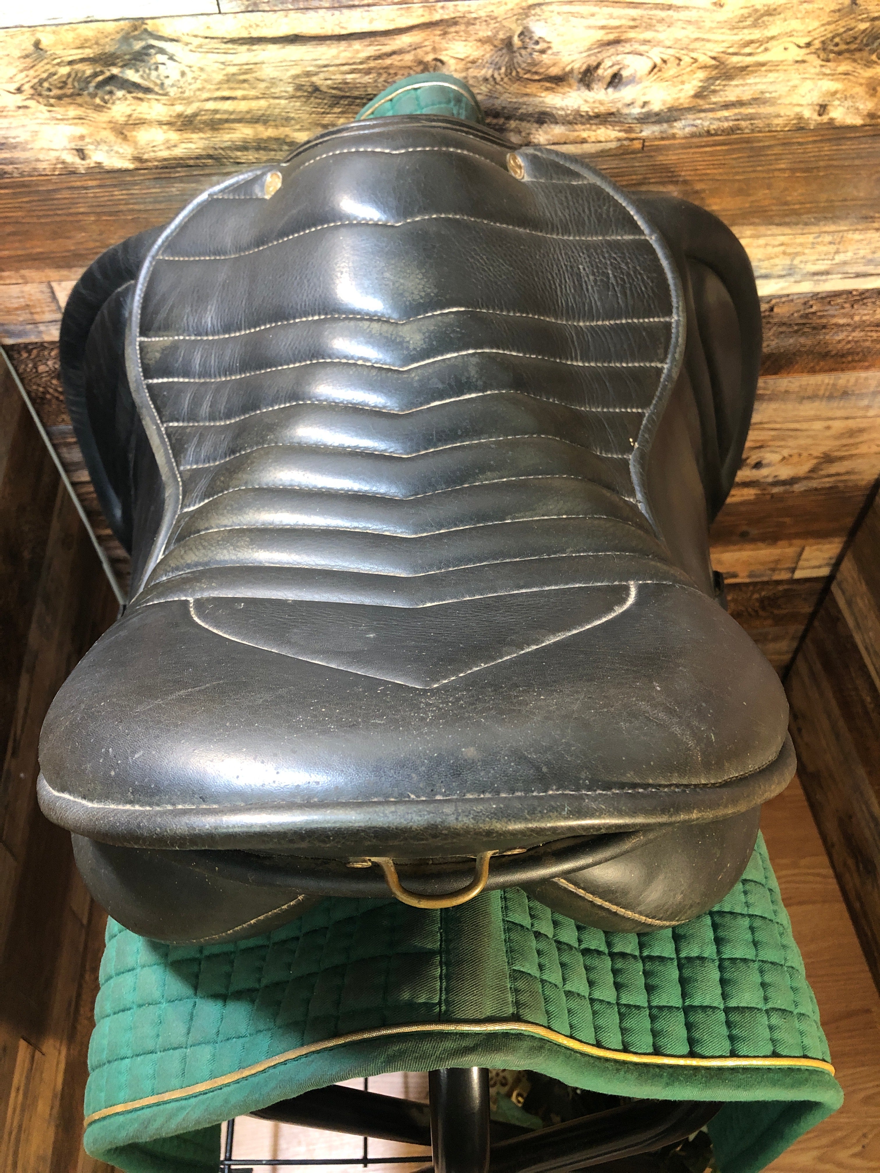 19" Jorge Canaves Trail Saddle
