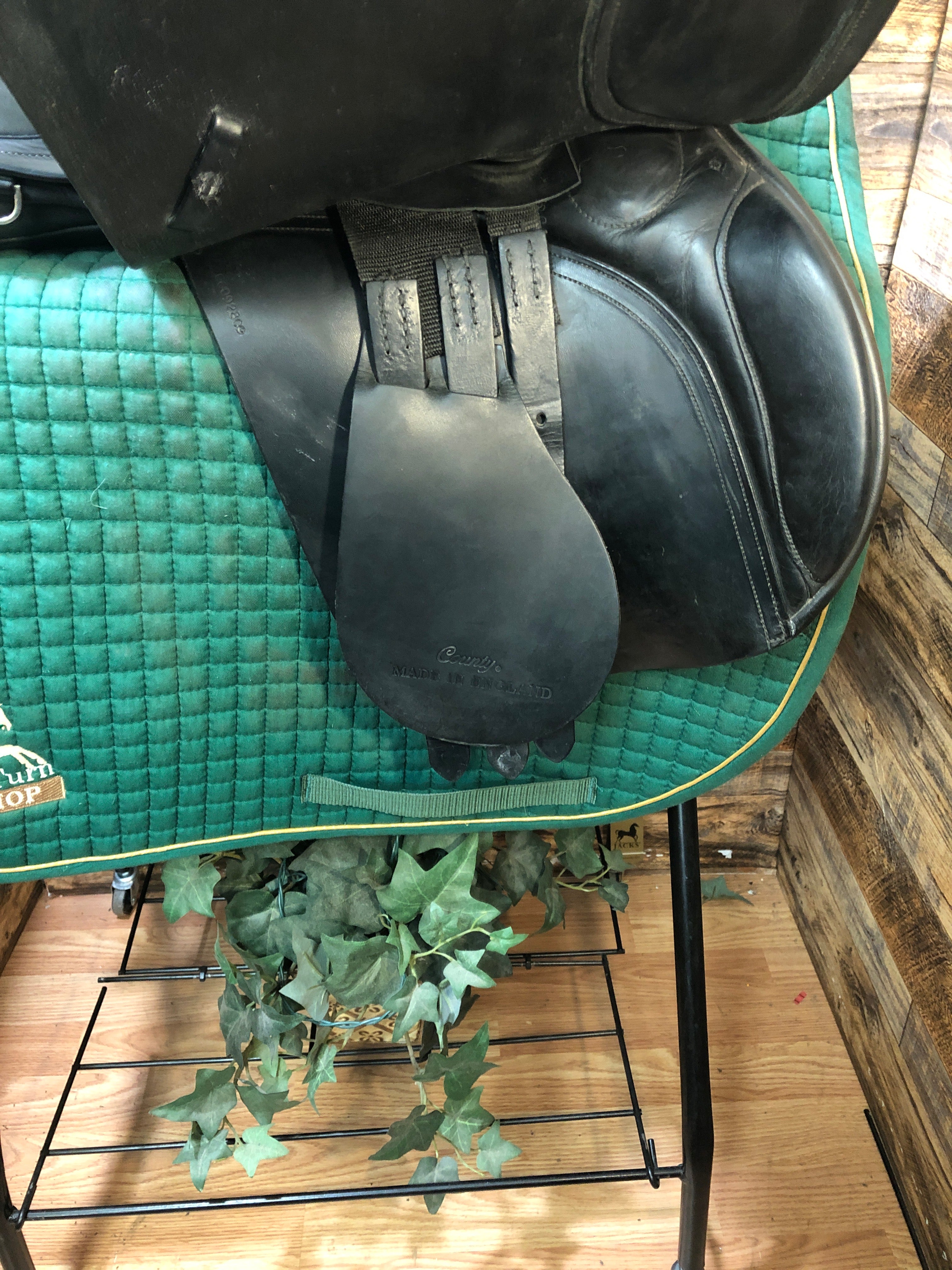 17.5" County Eventer Jump Saddle