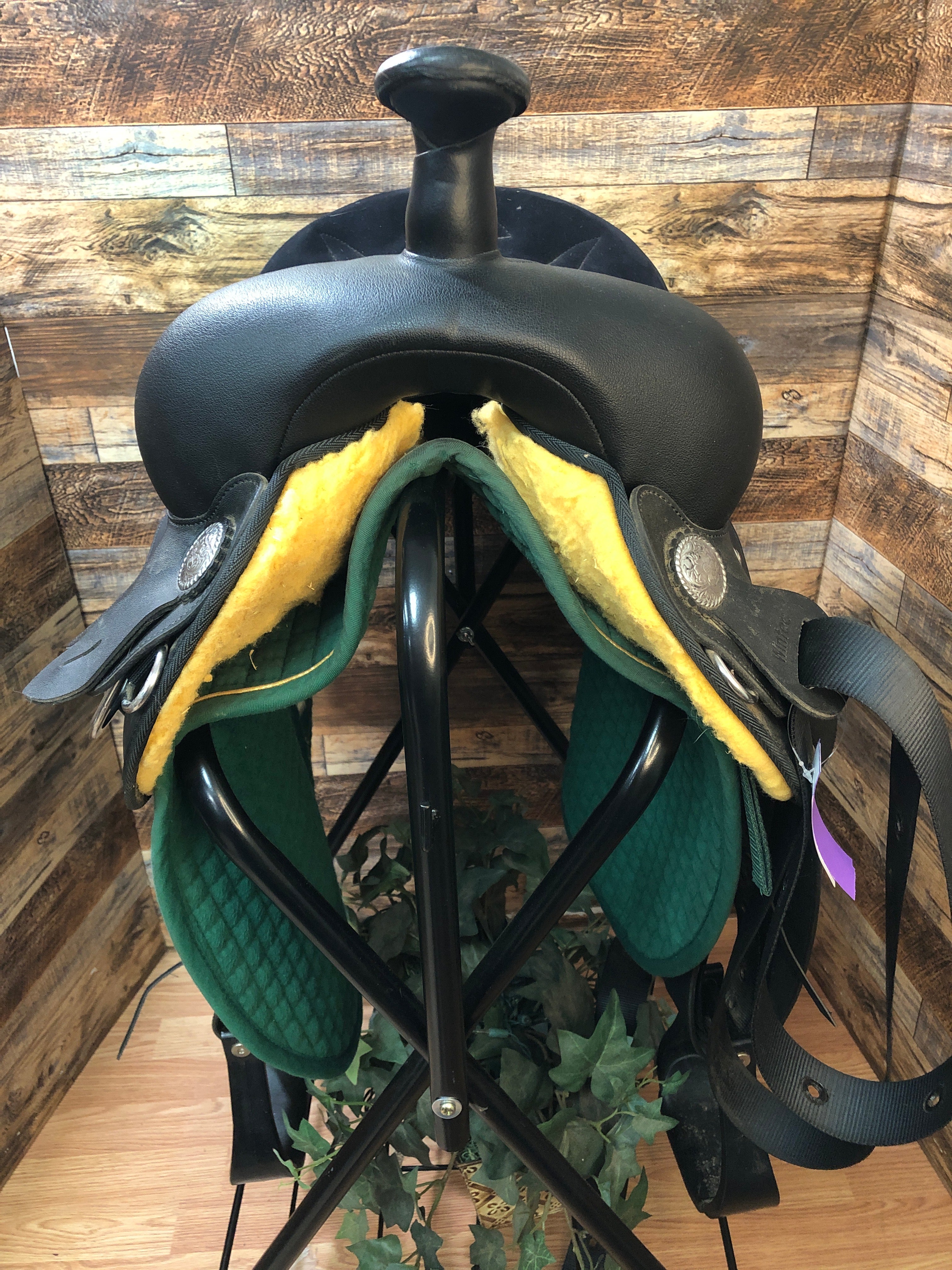 16" Wintec Western Saddle - patch in seat