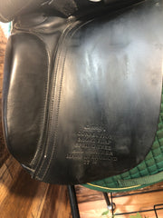 17" County Connect Dressage Saddle