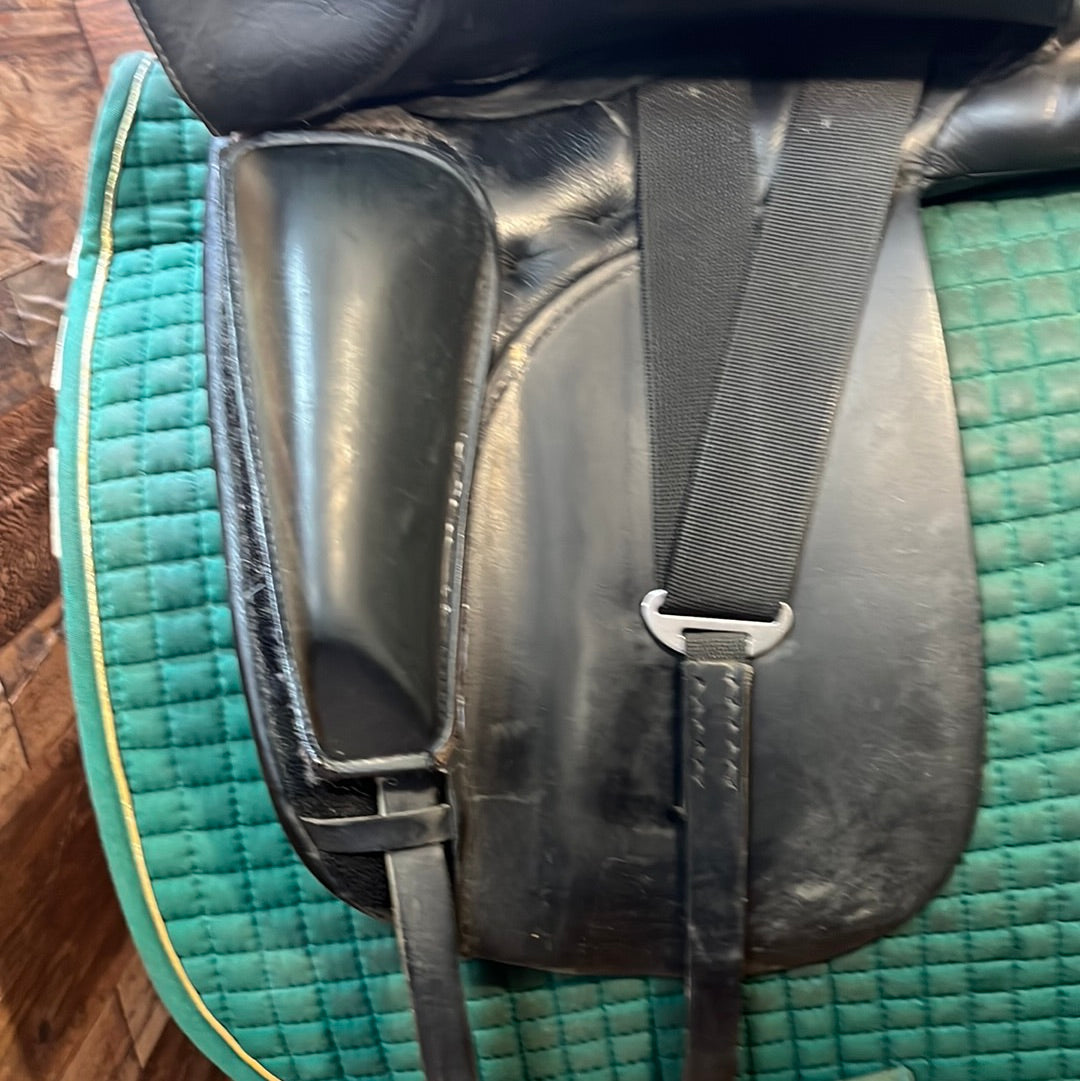 17.5" Passier ABS Dressage Saddle