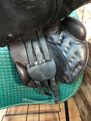 18" County Conquest Jump Saddle