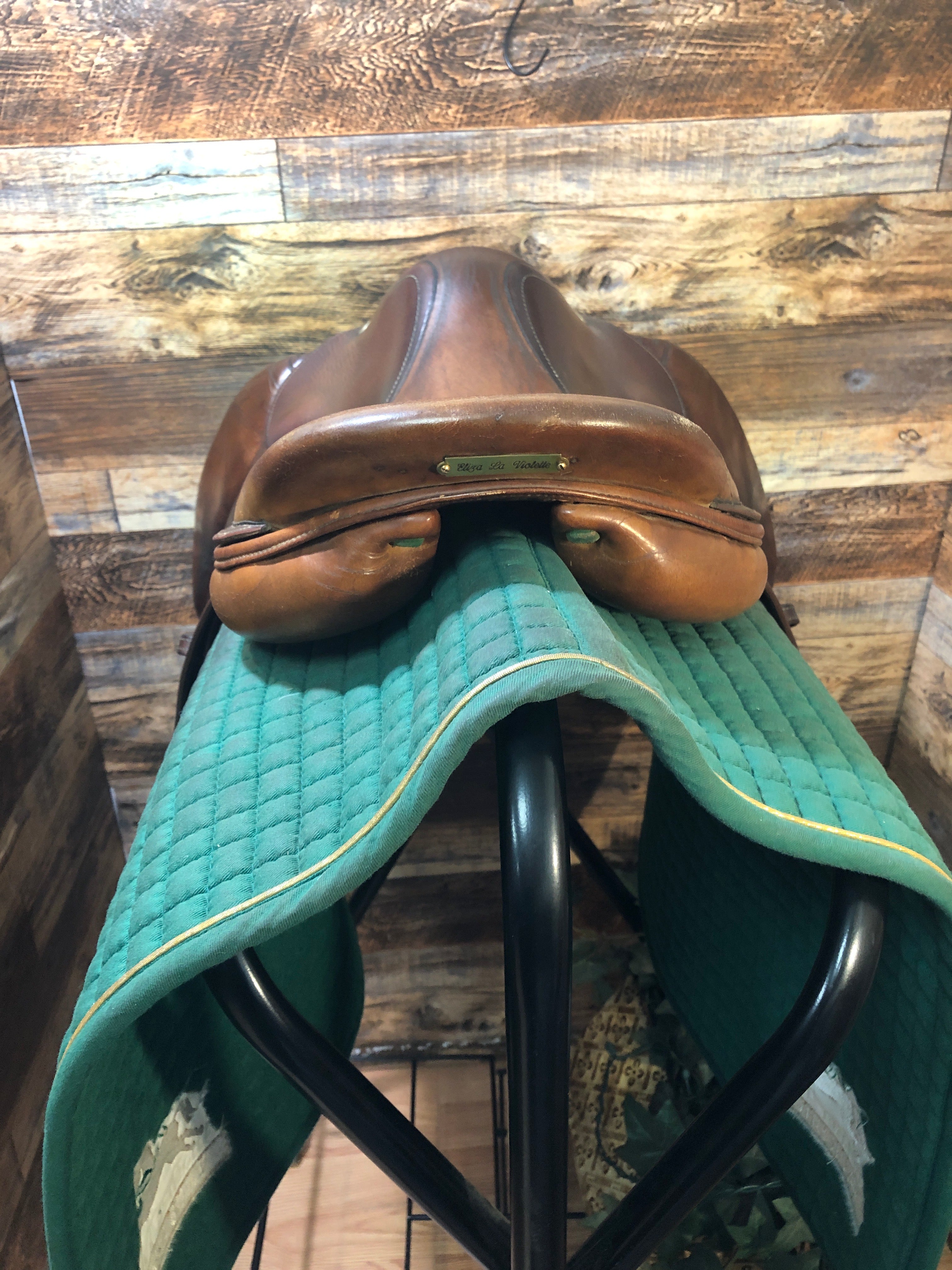 16" Devoucoux Huarra CC Saddle