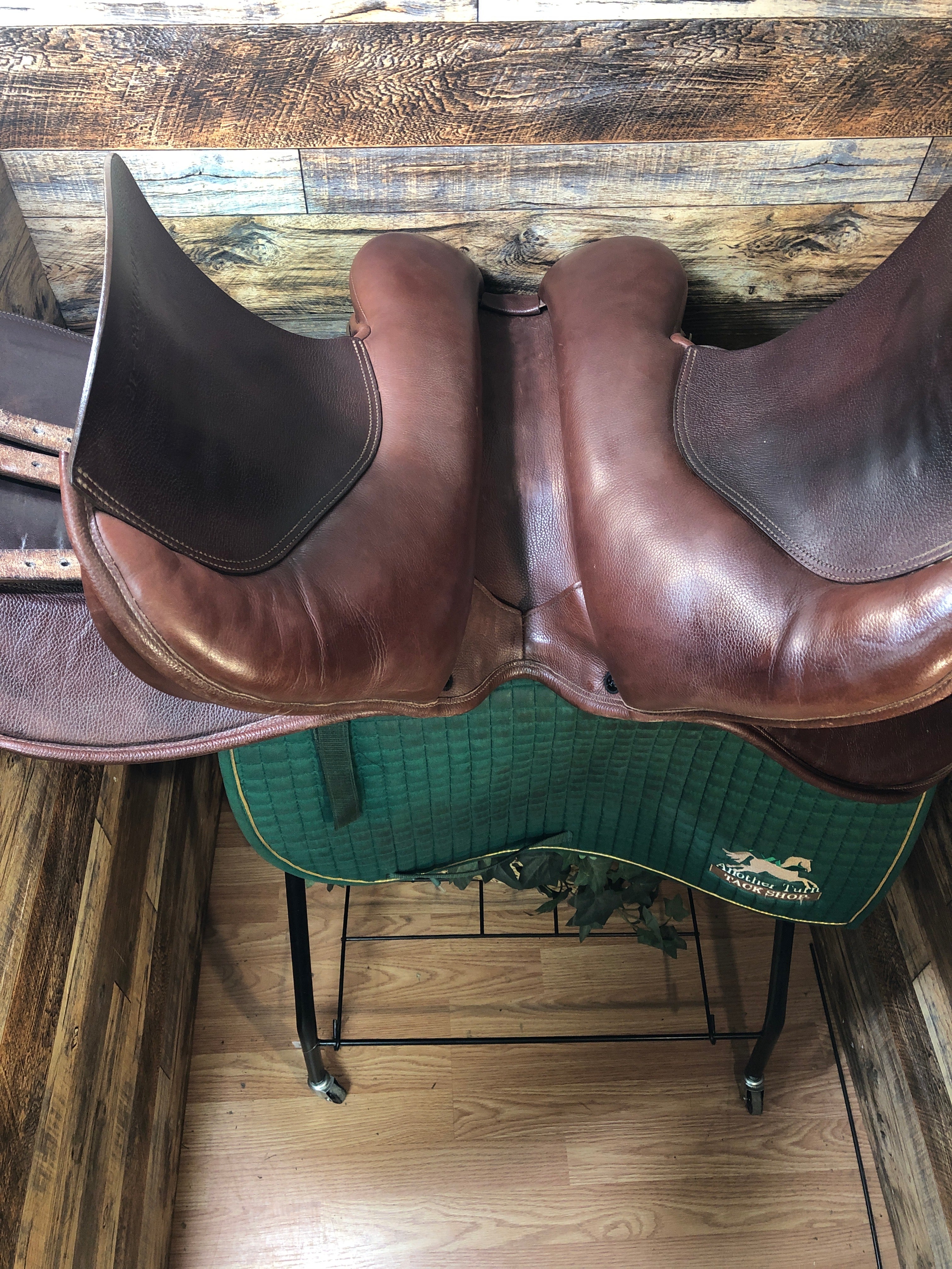 17.5" Collegiate Convertible All Purpose Saddle