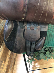17.5" M Toulouse Brittany Platinum Genesis Saddle