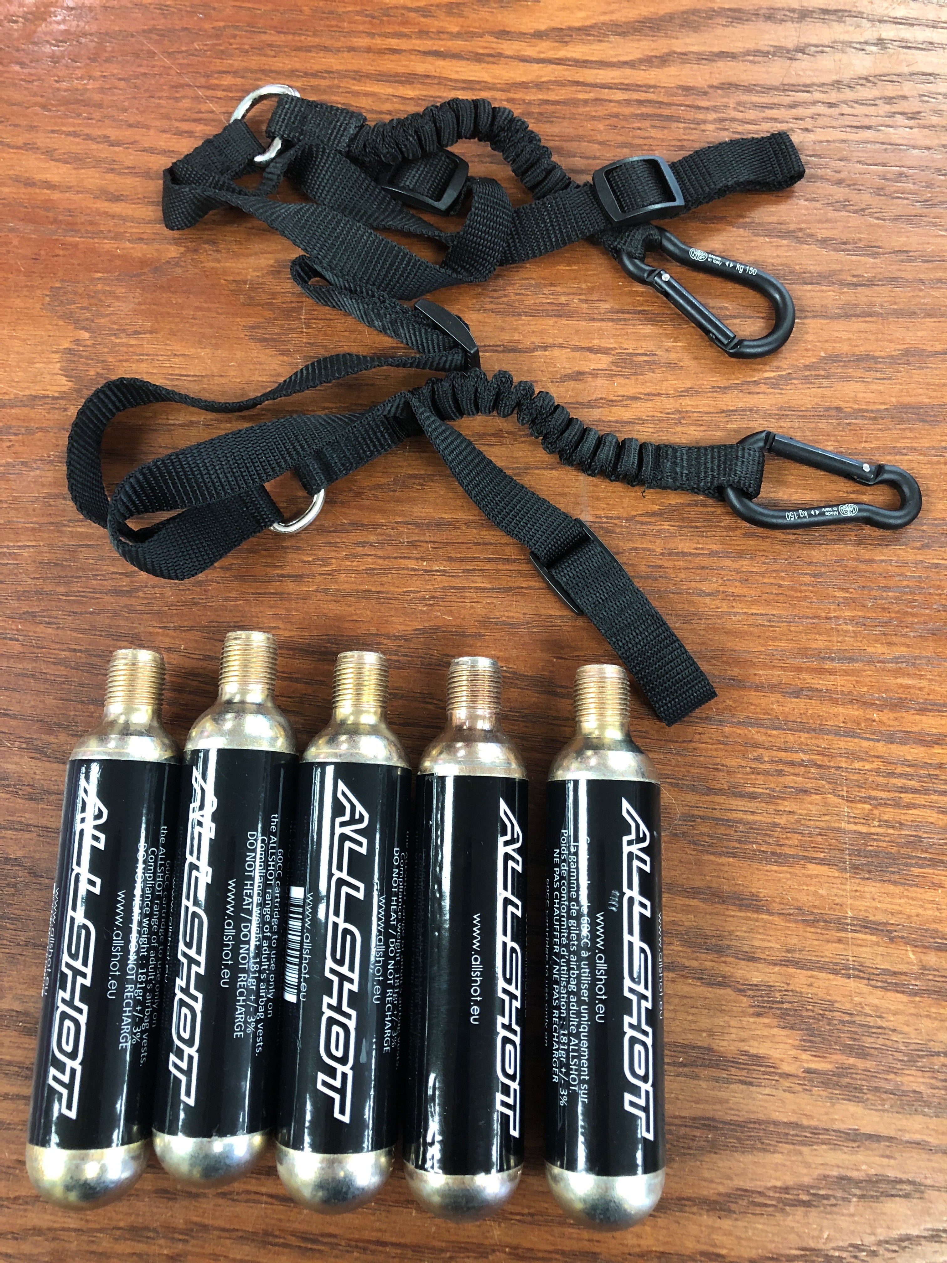 Allshot Oxair AirVest W/ 5 canisters