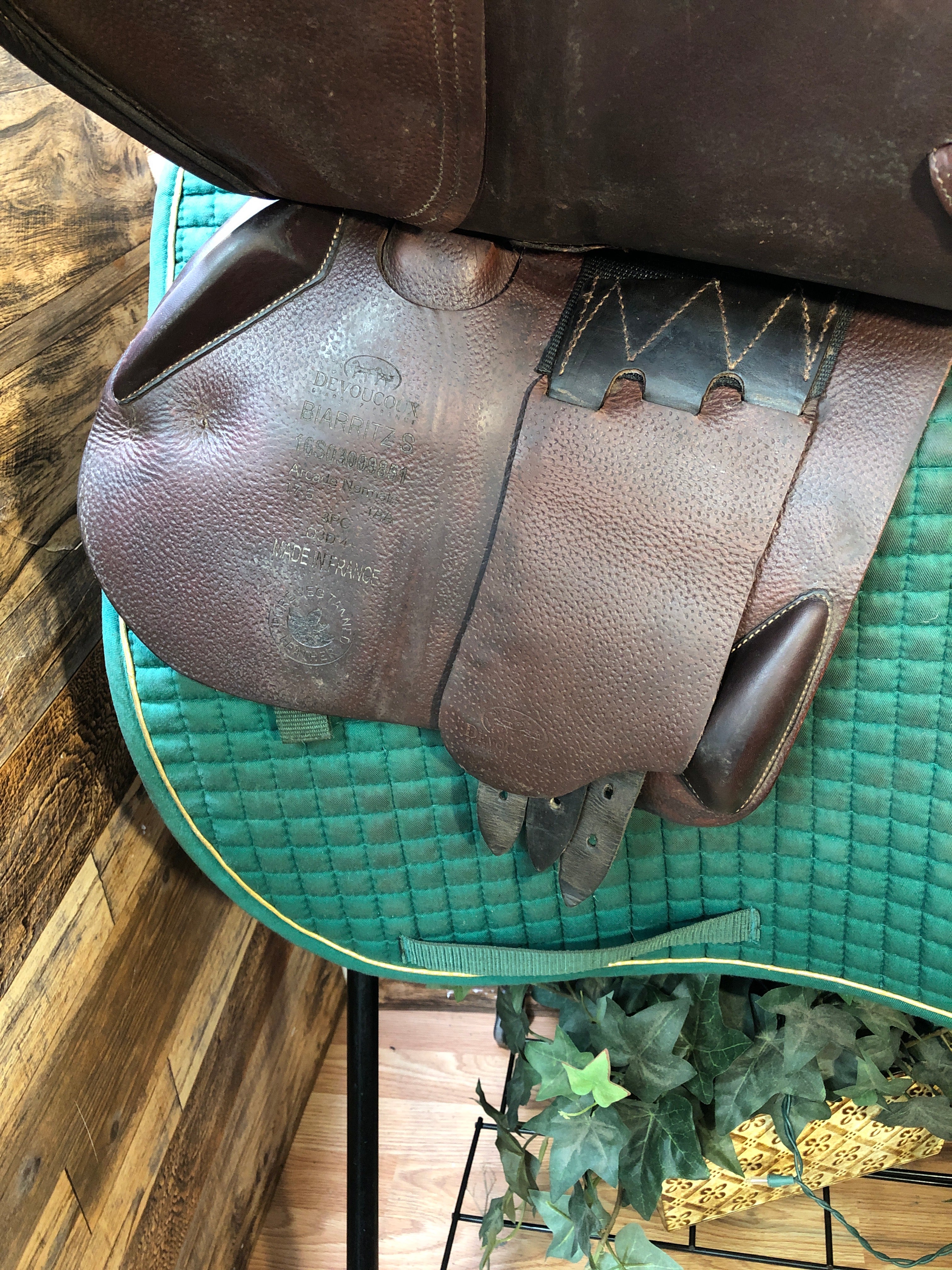 17.5" Devoucoux Biarritz S Close Contact Saddle (2016)