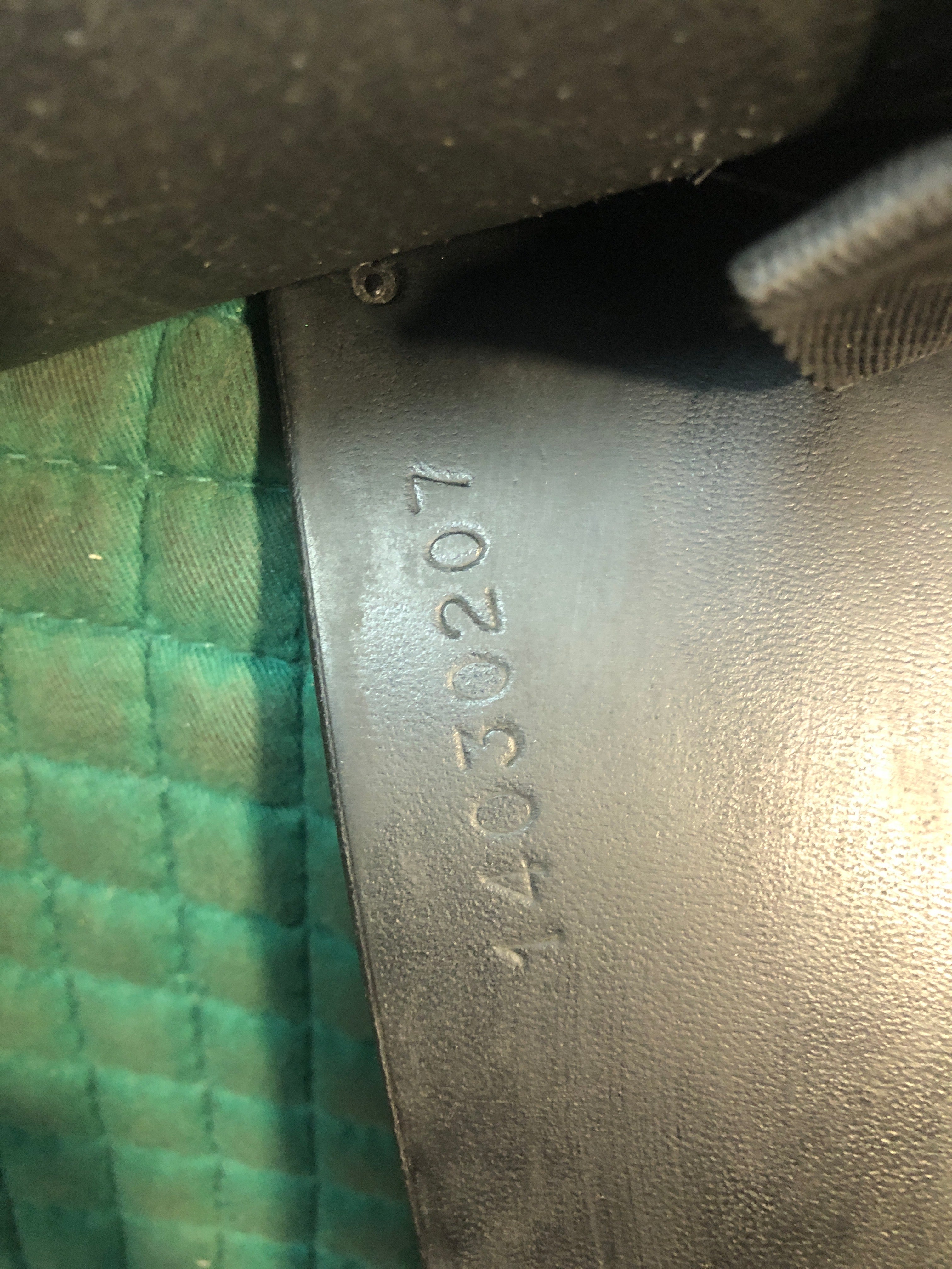 17" County Connect Dressage Saddle