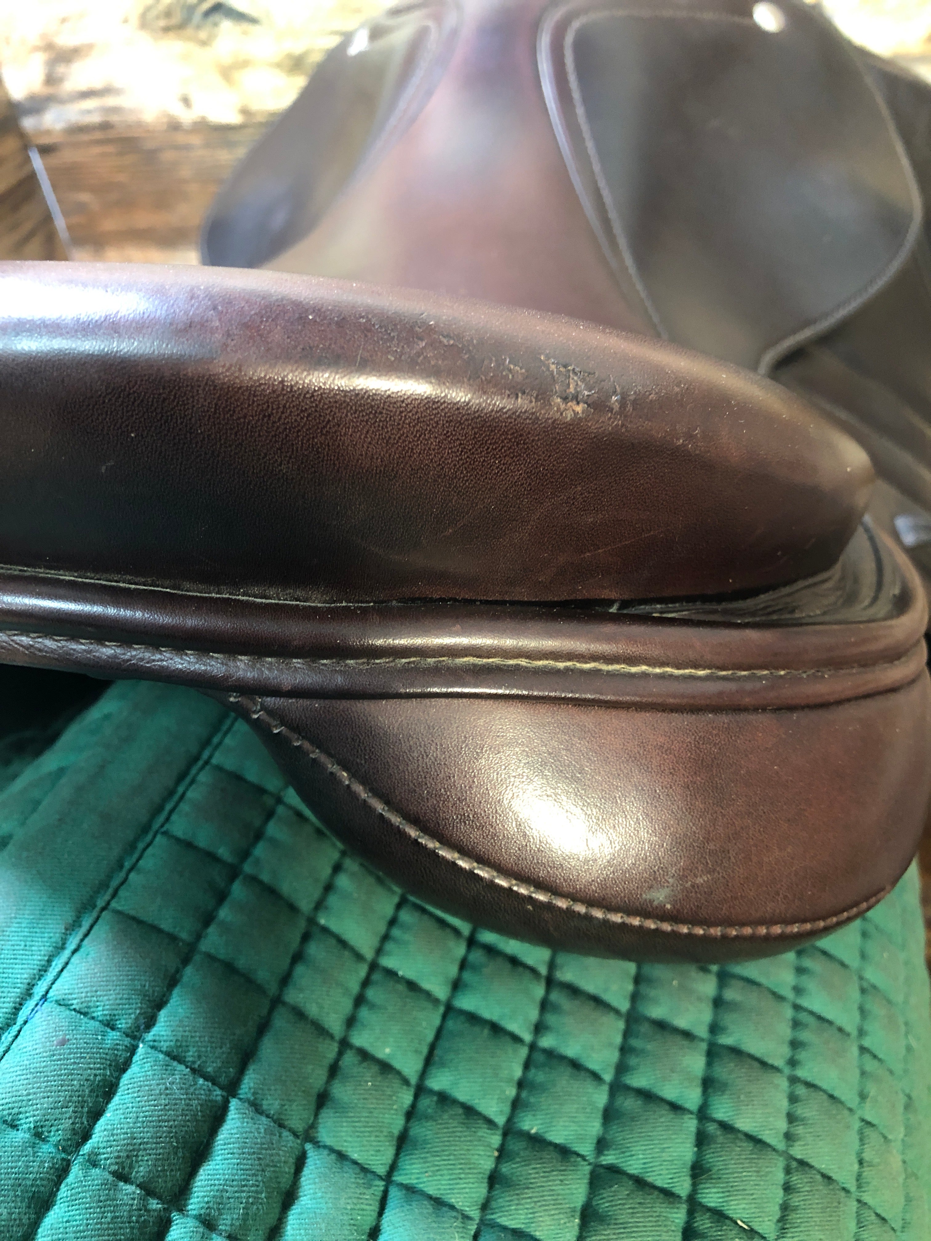 17" Schleese Jete Jump Saddle