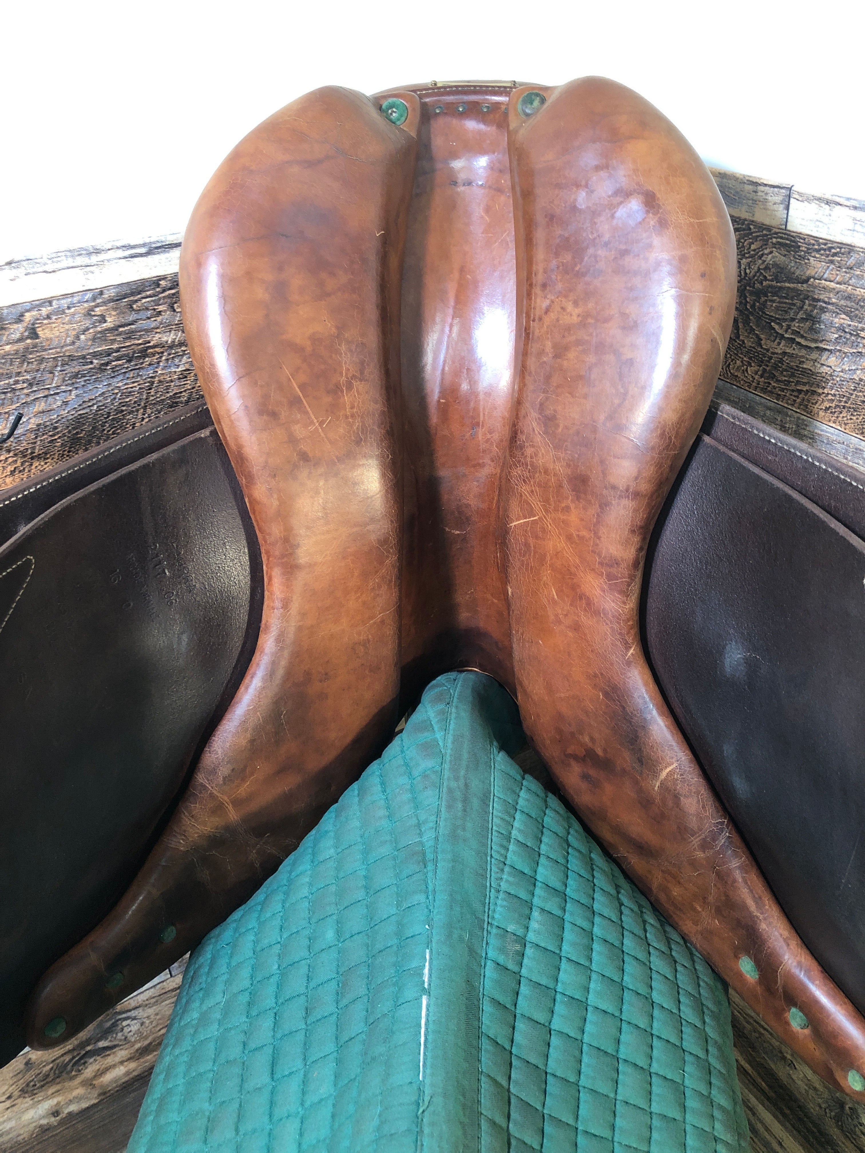 16" Devoucoux Huarra CC Saddle
