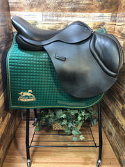 18" Hastilow Jump Saddle