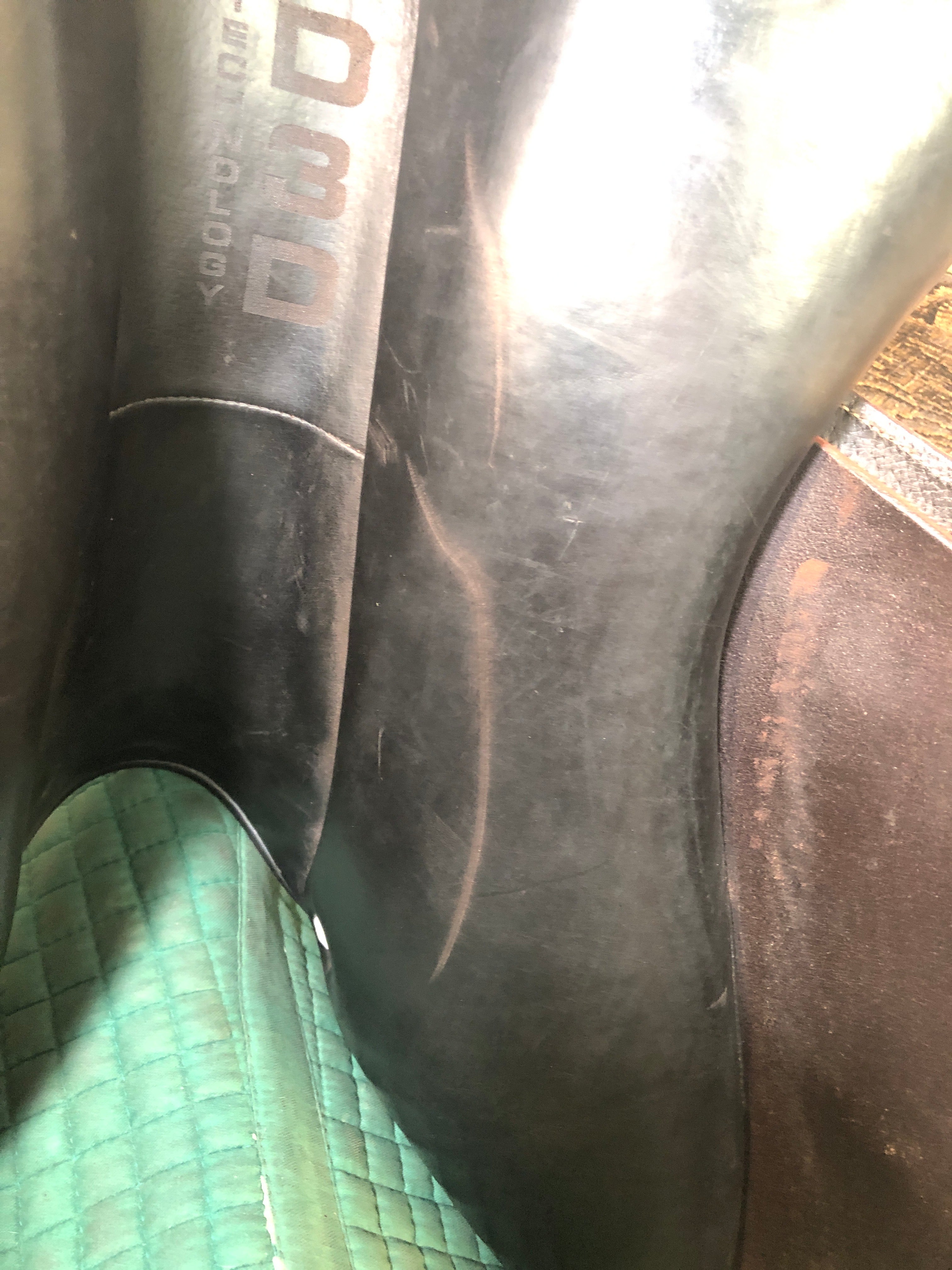 17.5" Devoucoux Biarritzlab Jump Saddle