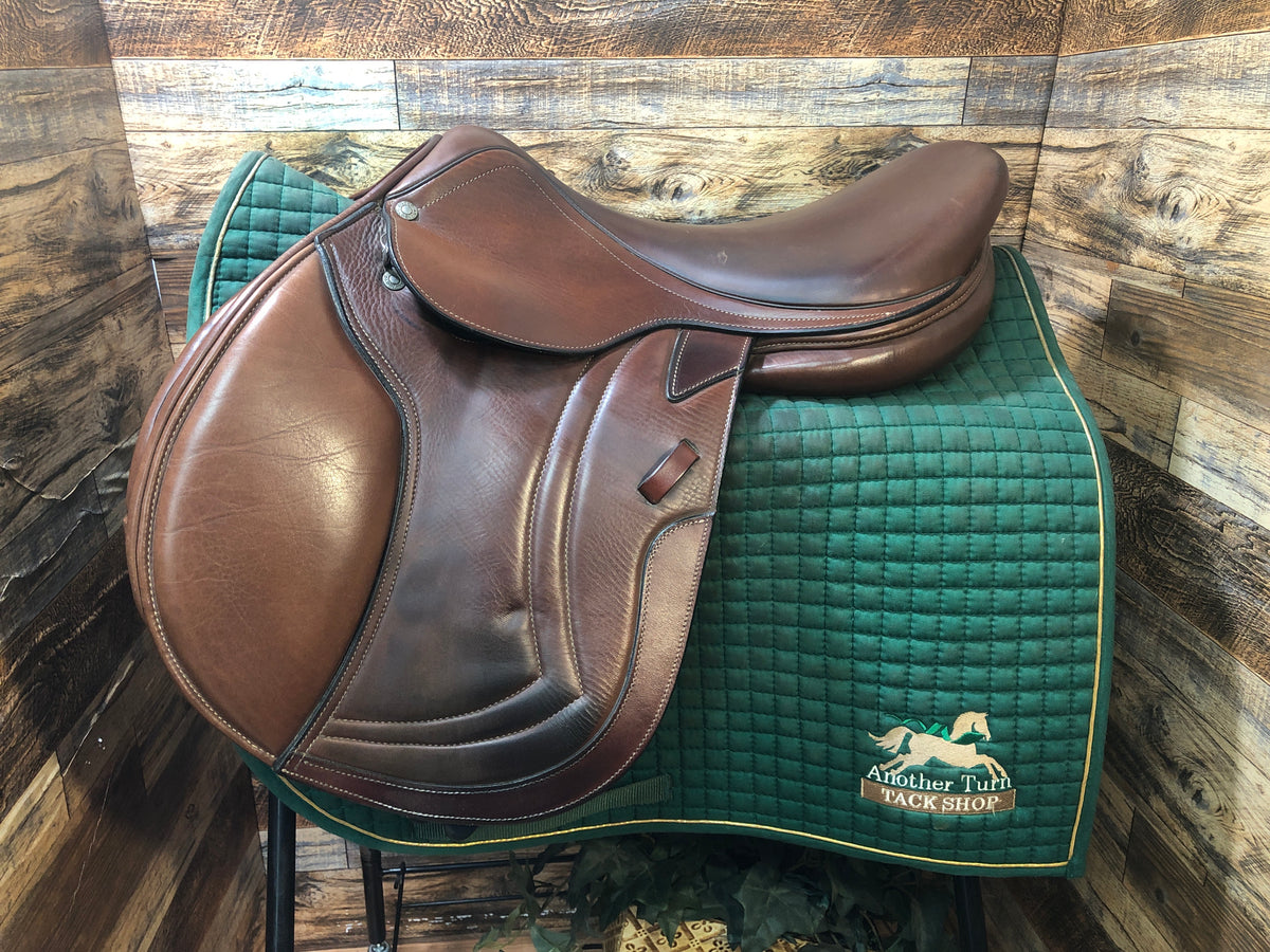 17.5" Dover Circuit Premier Saddle