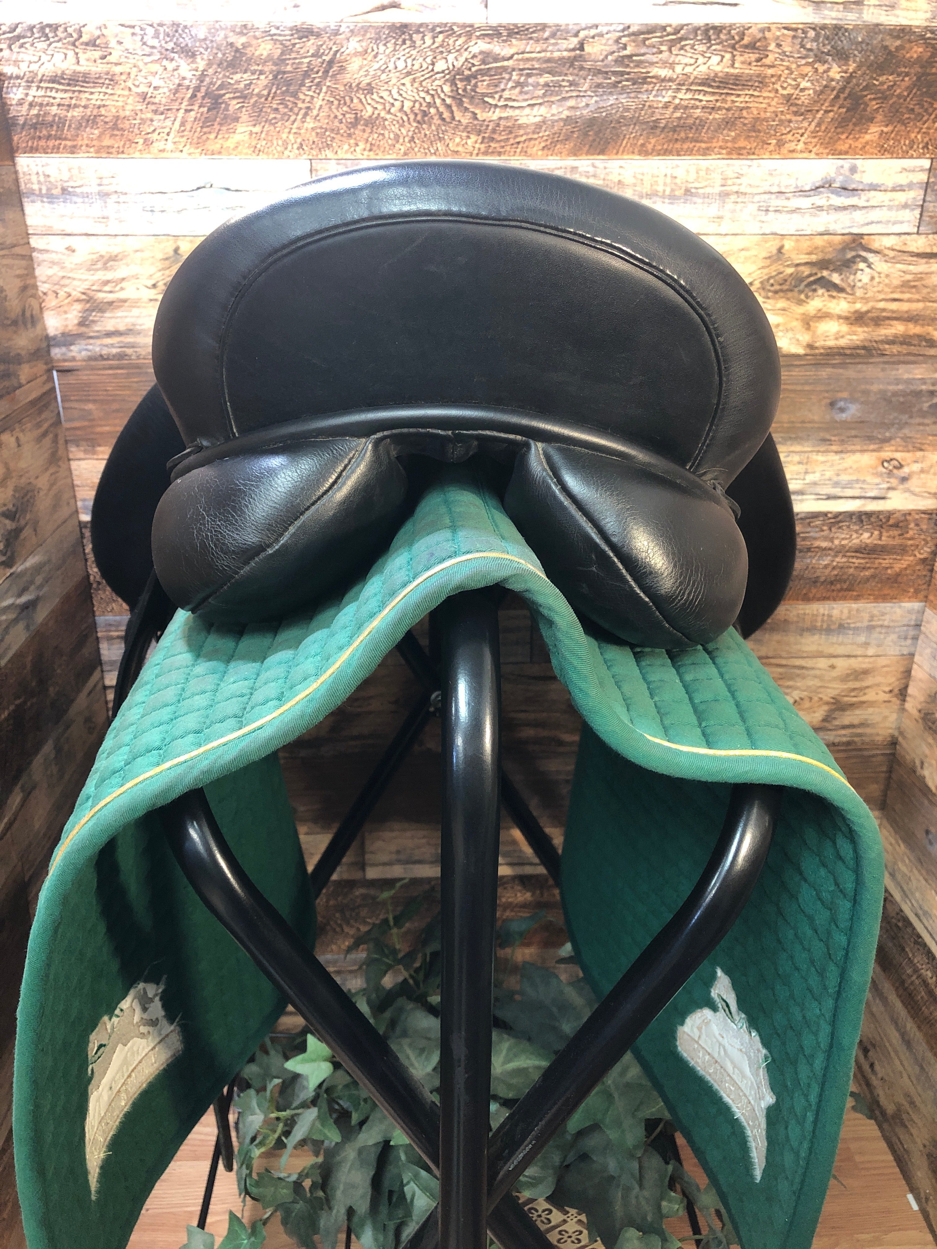 17.5" Custom Wolfgang Dressage Saddle (2014)