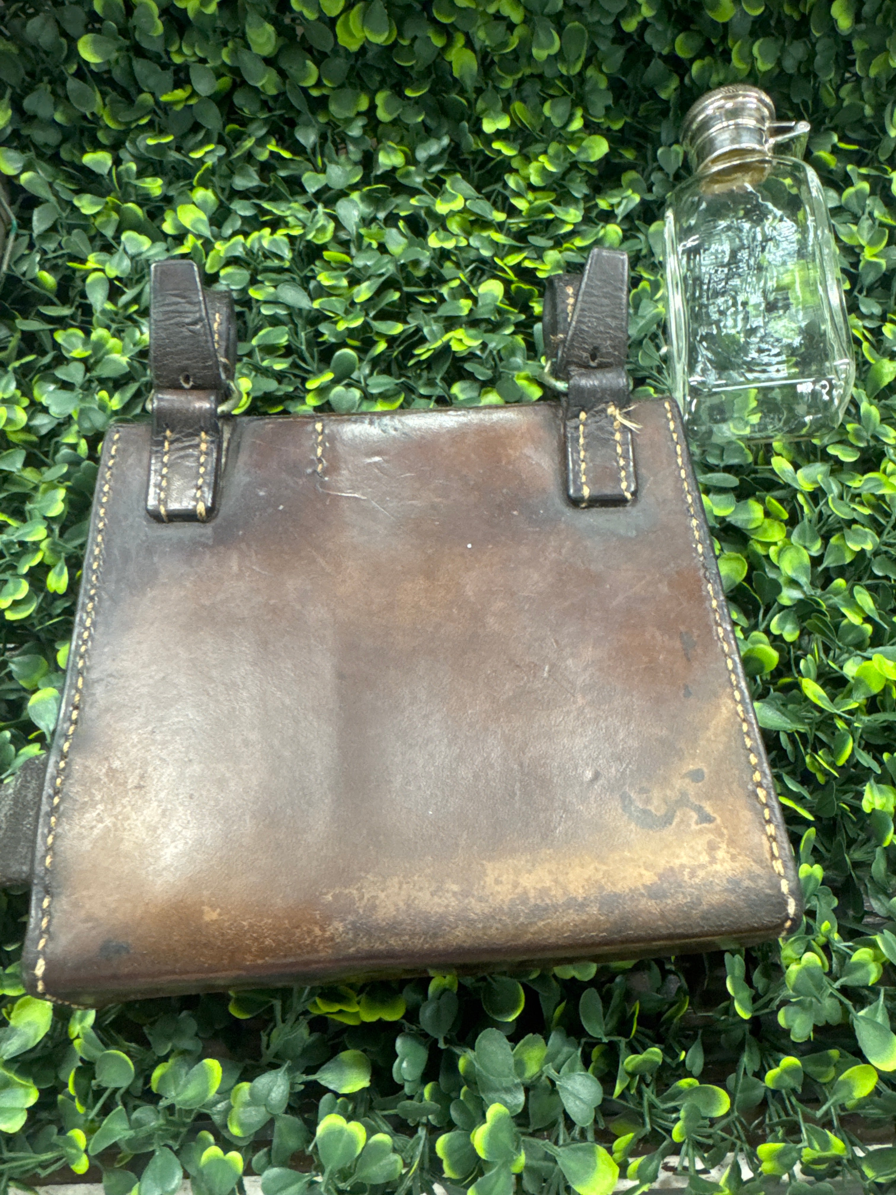 Sandwhich Case w/glass flask and sandwhich tin