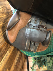 17" Royal Highness Marida Close Contact Saddle