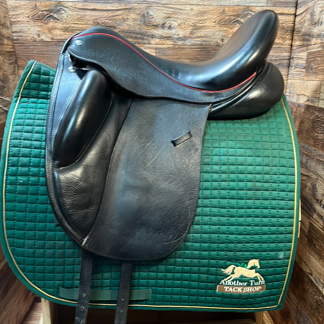 17.5" Custom Saddlery Wolfgang Dressage Saddle