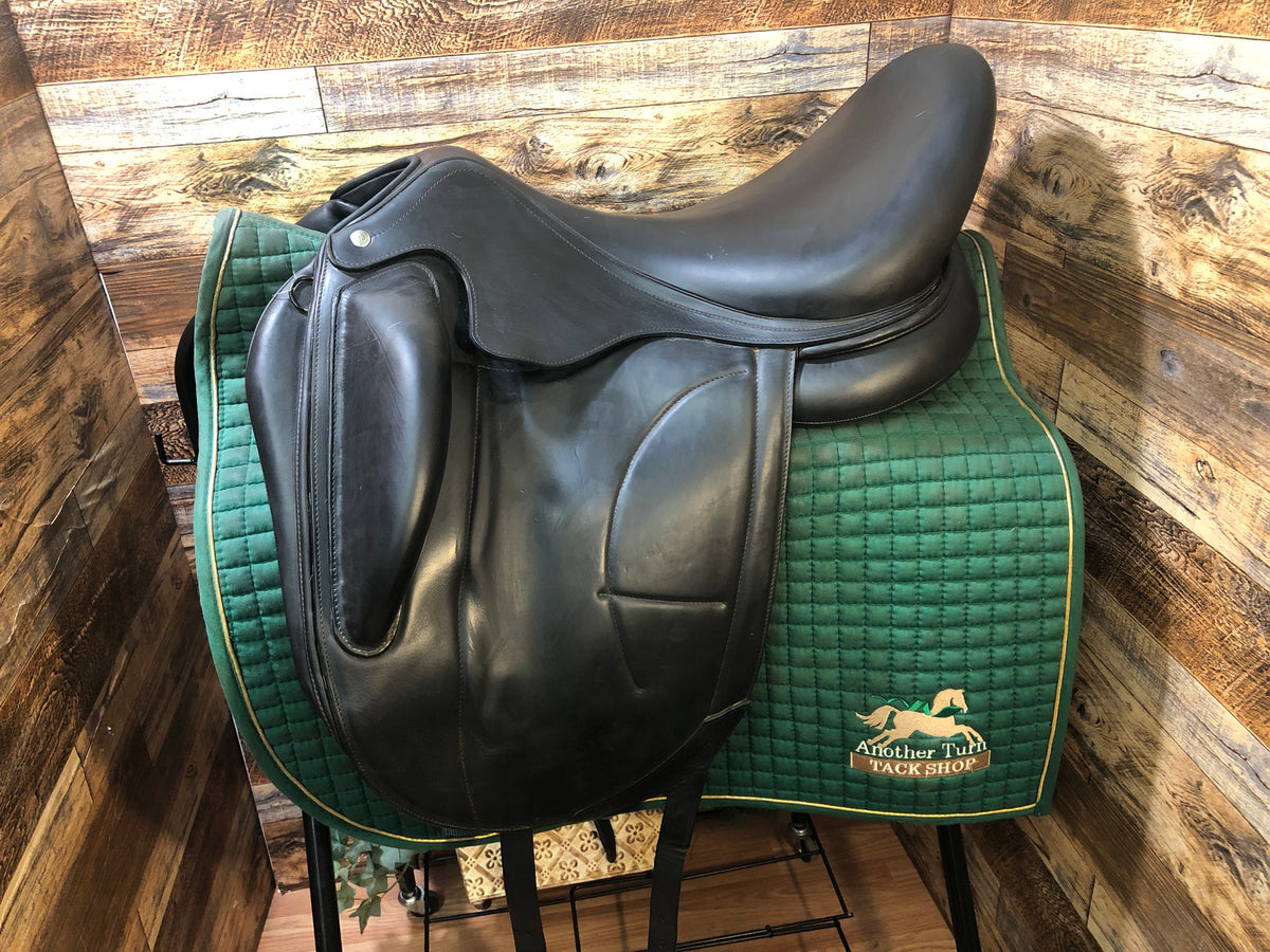 18" Arion "Custom" Dressage Saddle