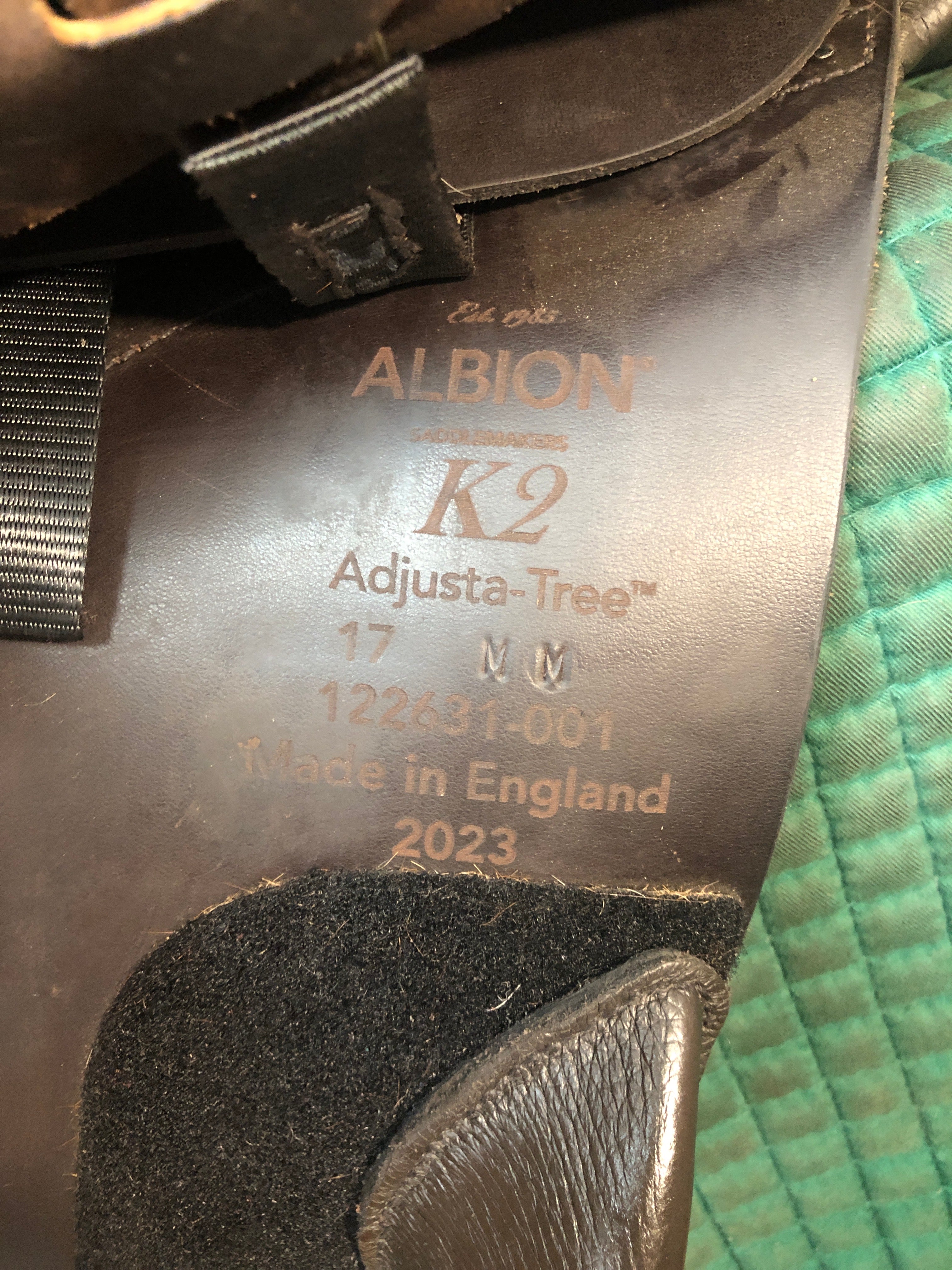 17" Albion K2 Jump Saddle