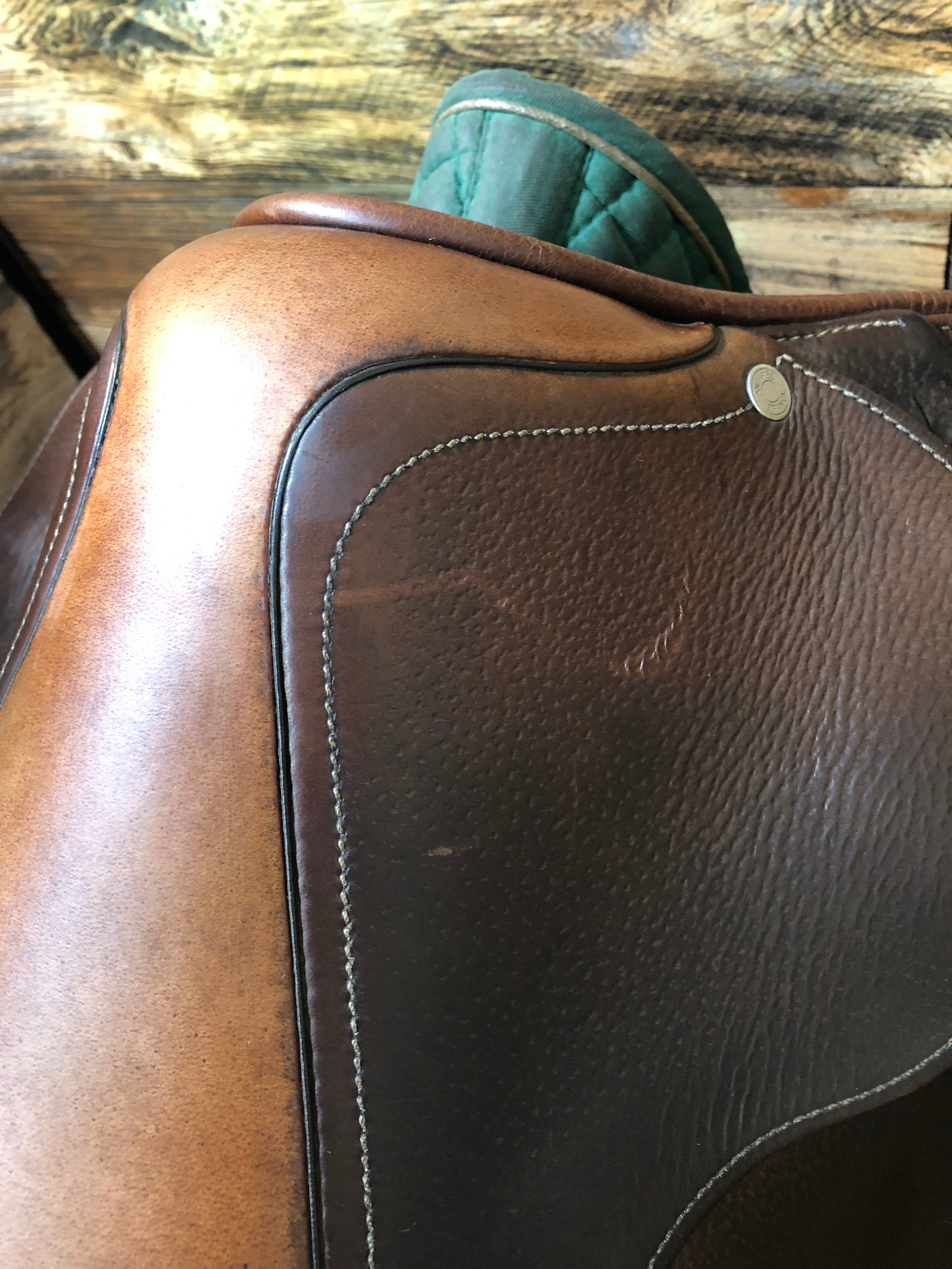 18" Antares Jump Saddle