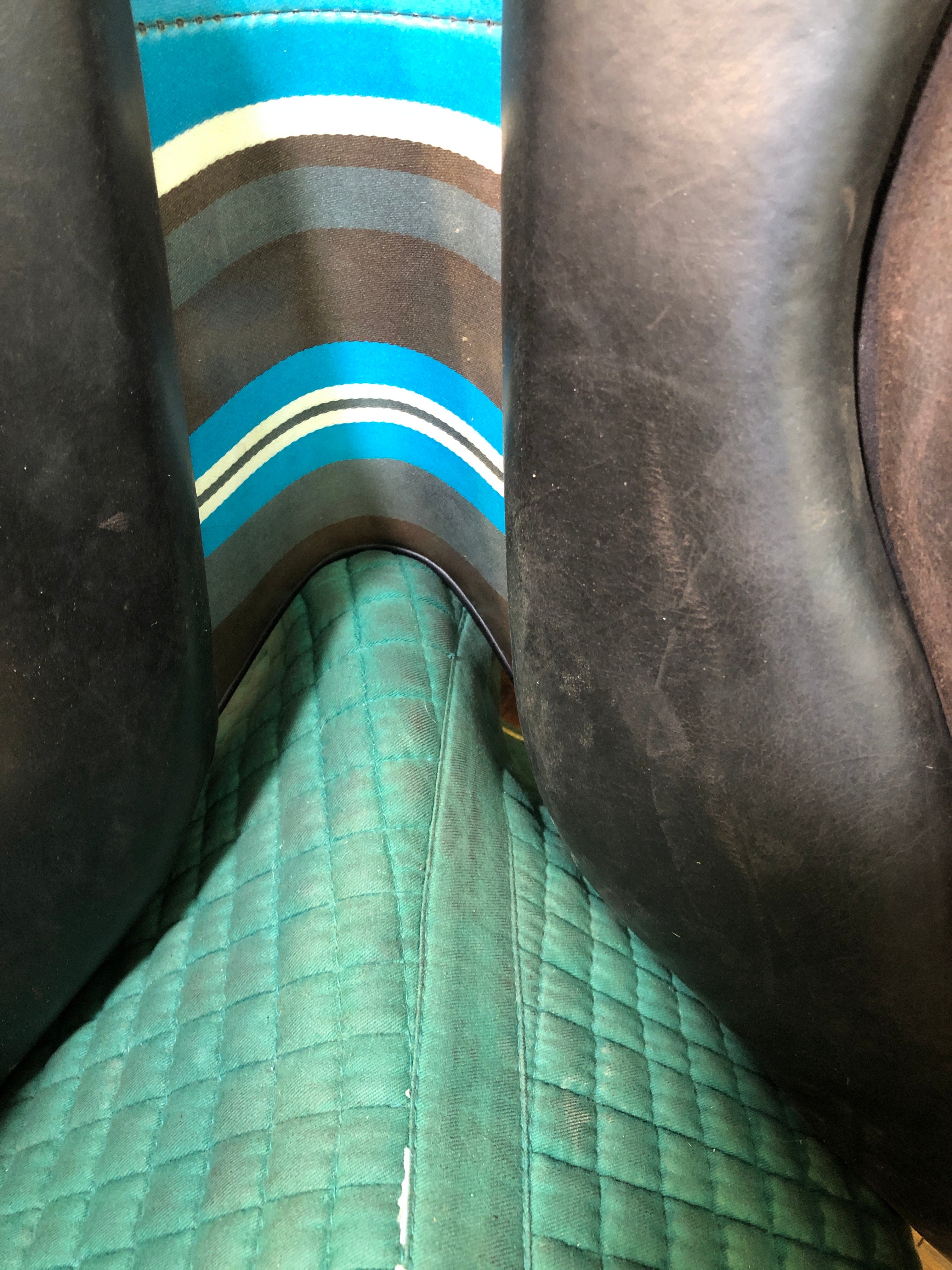 17" Voltaire Palm Beach Jump Saddle